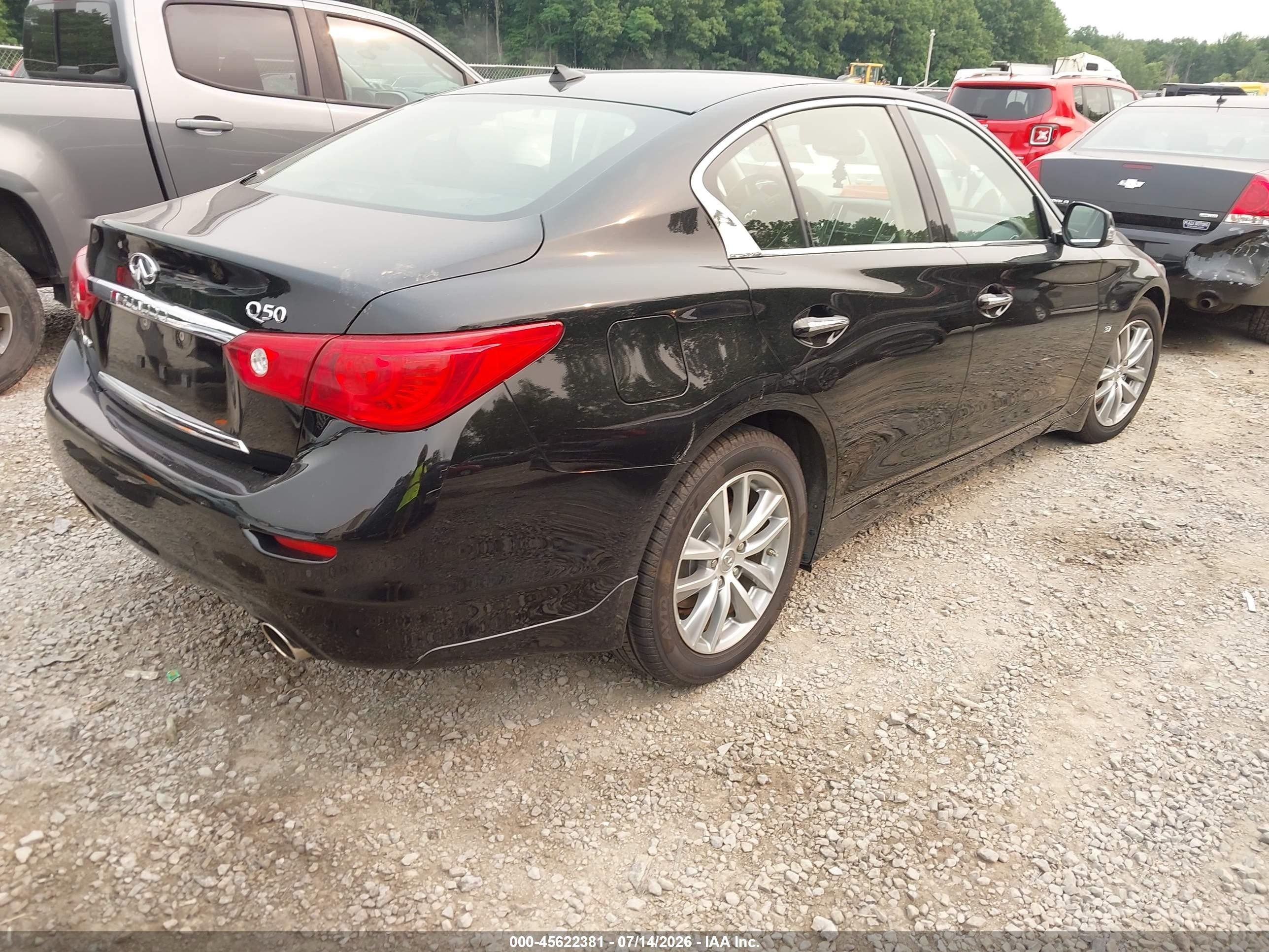 2015 Infiniti Q50 Premium Black vin: JN1BV7AR3FM422719