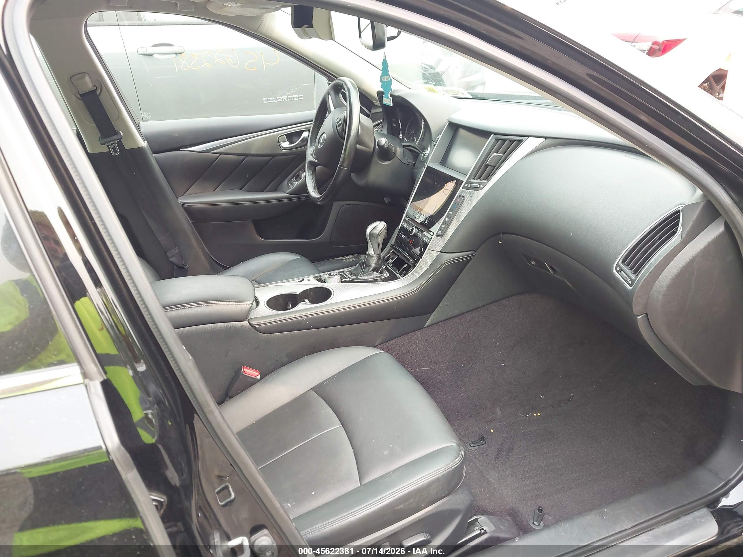 2015 Infiniti Q50 Premium Black vin: JN1BV7AR3FM422719