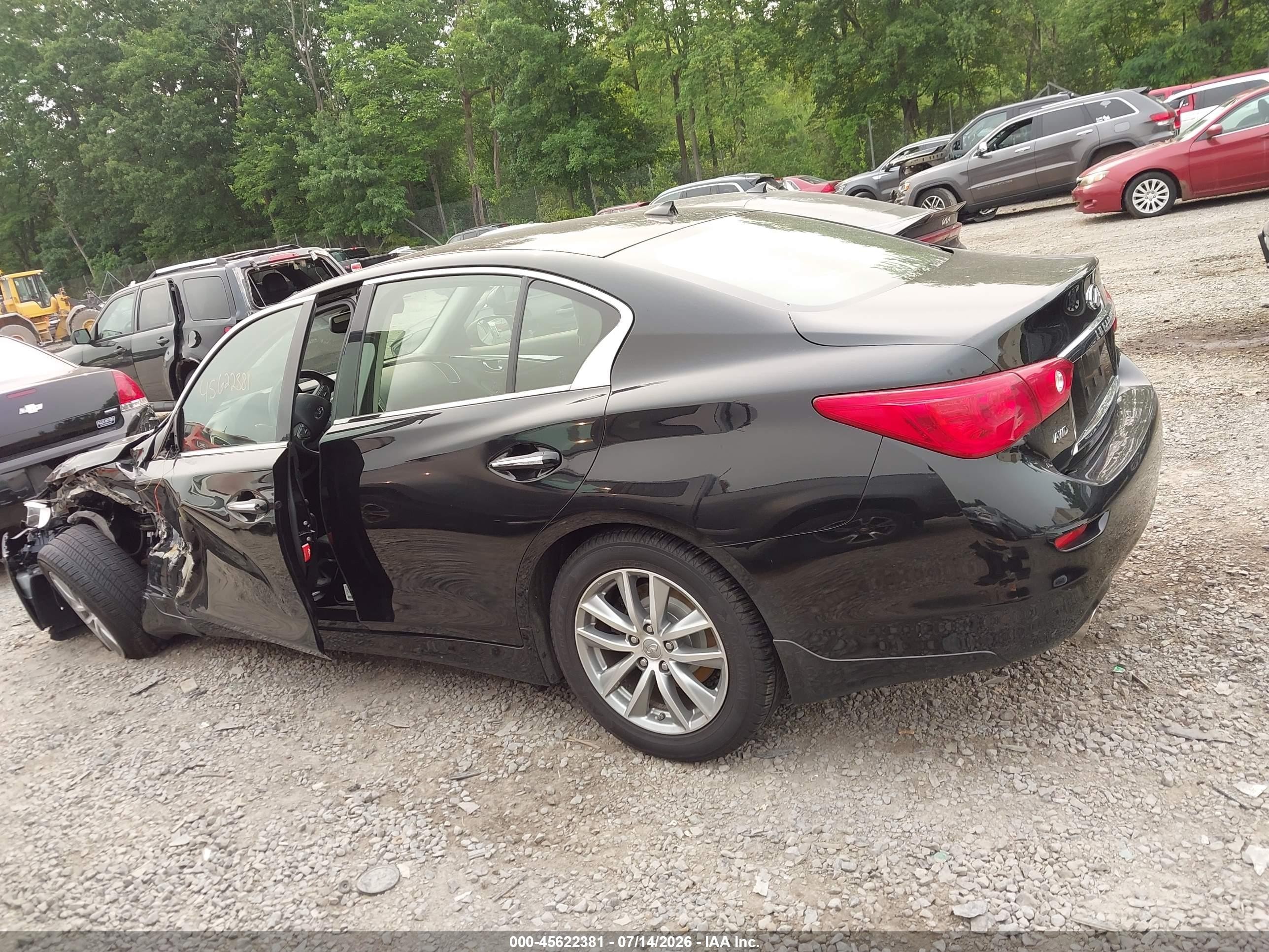 2015 Infiniti Q50 Premium Black vin: JN1BV7AR3FM422719