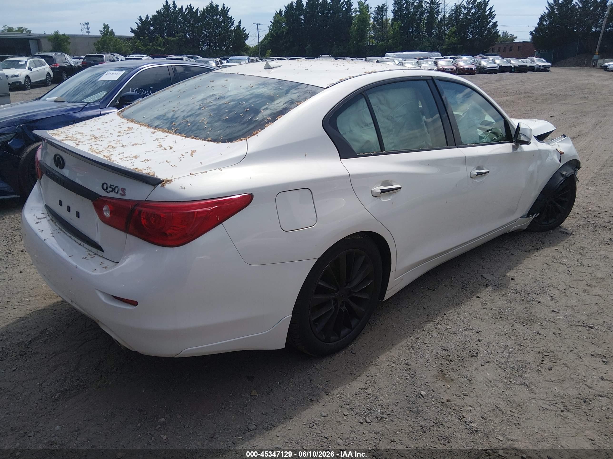 2015 Infiniti Q50 Premium White vin: JN1BV7AR3FM423093