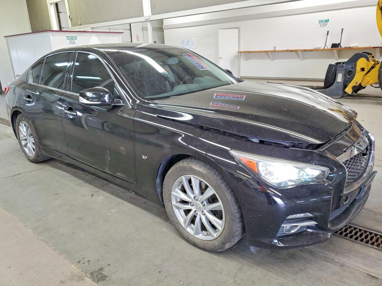 2014 Infiniti Q50 Base Black vin: JN1BV7AR4EM683825
