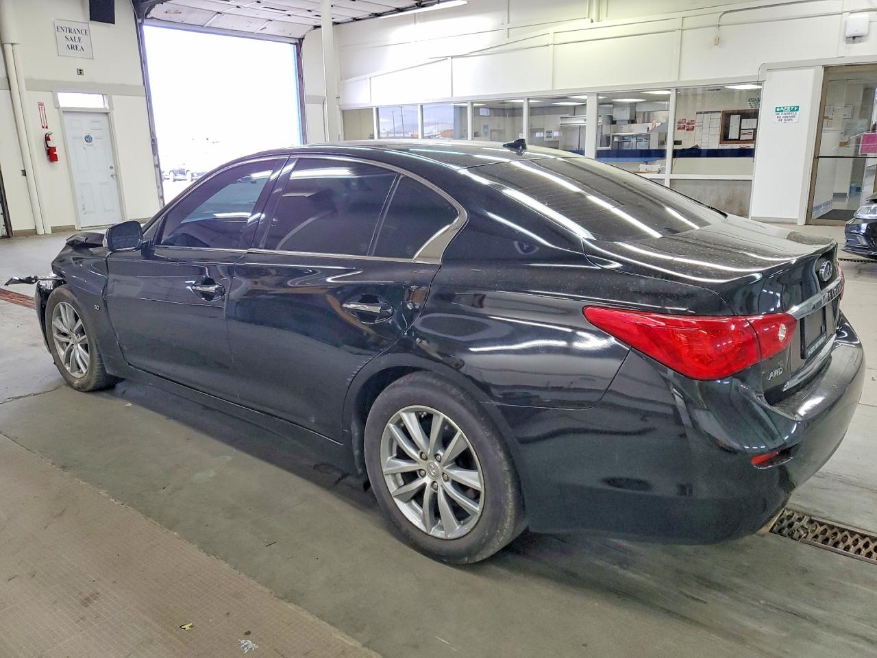 2014 Infiniti Q50 Base Black vin: JN1BV7AR4EM683825