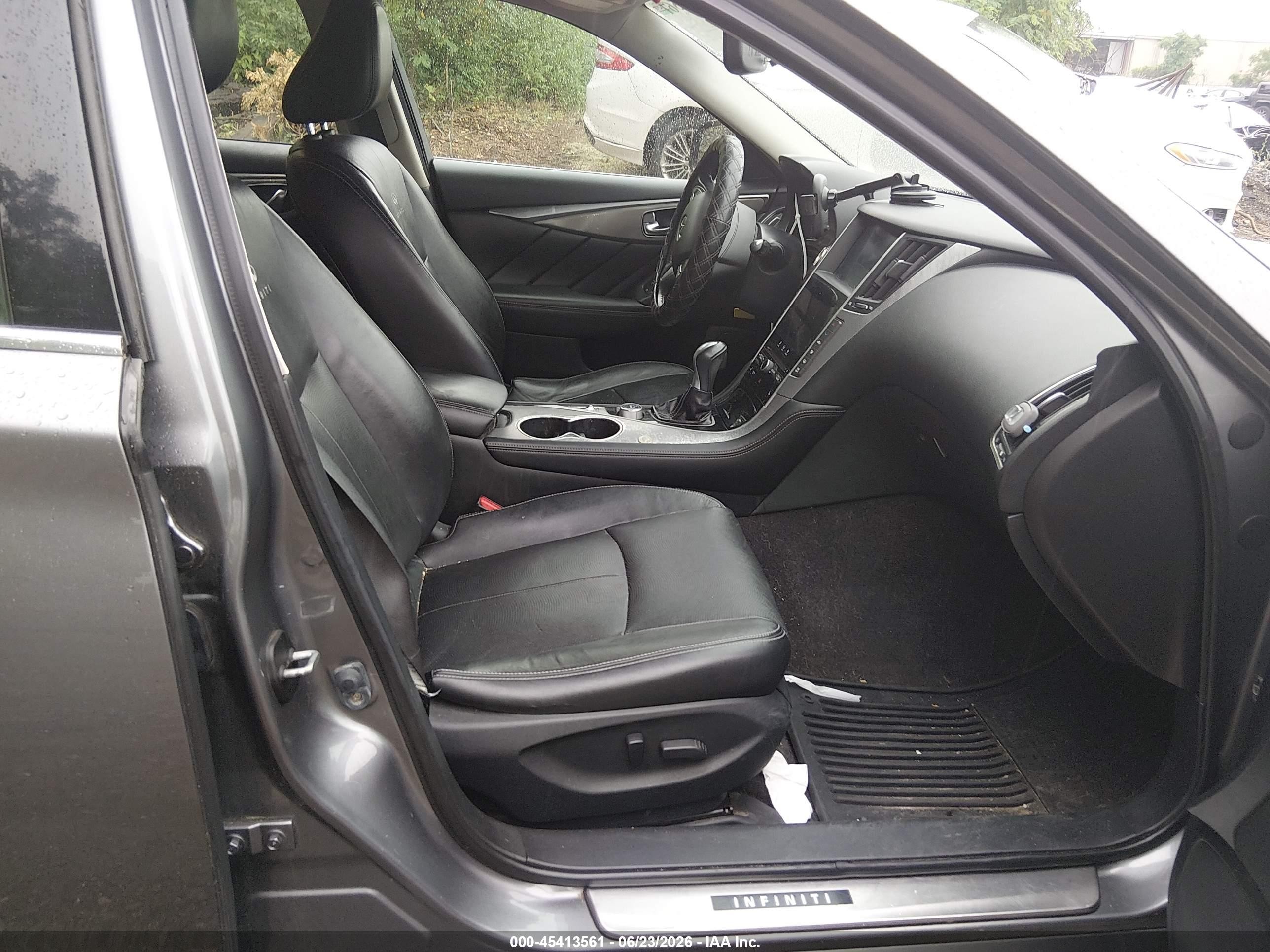 2014 Infiniti Q50 Premium Серый vin: JN1BV7AR4EM684831