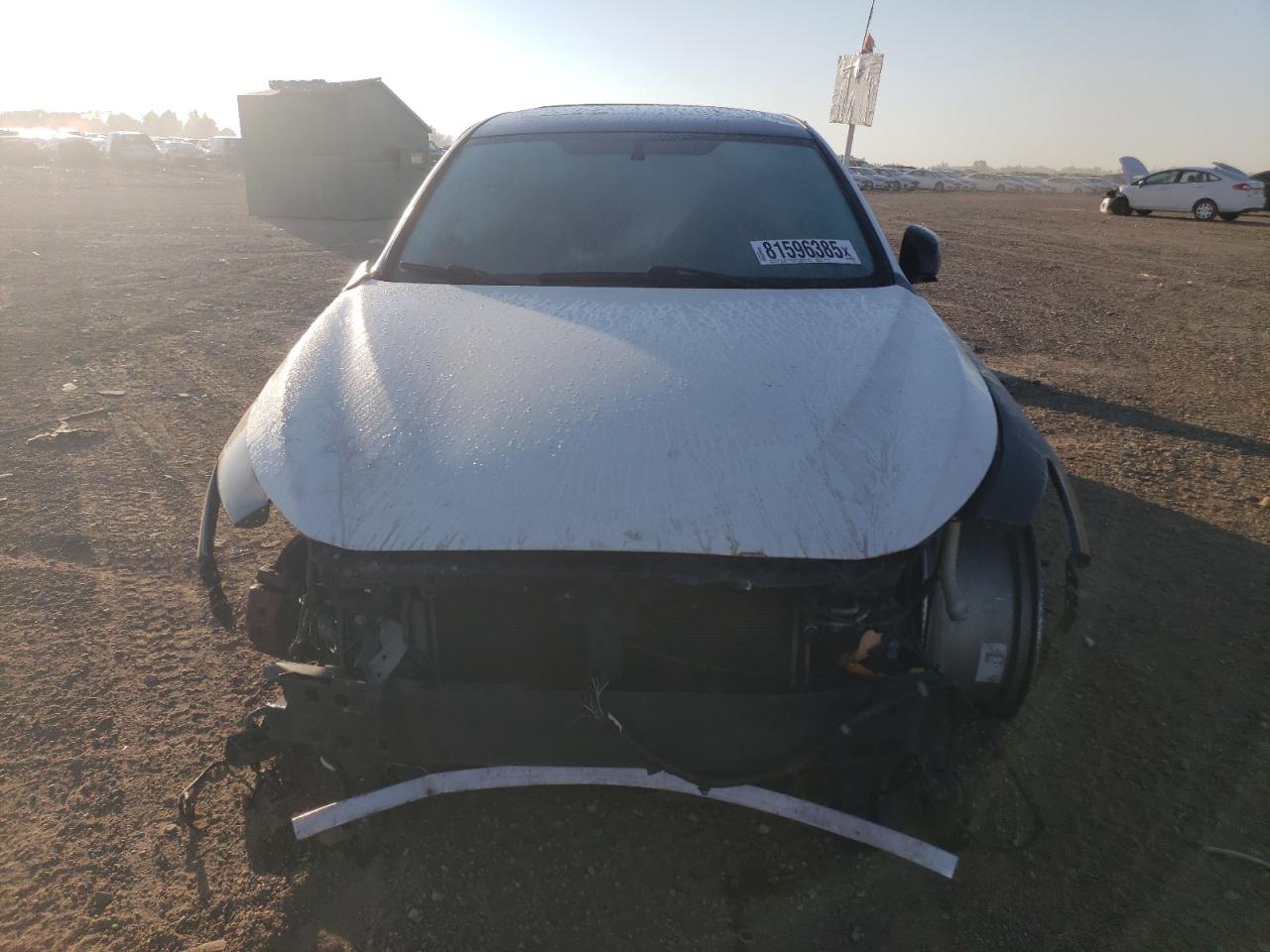 2014 Infiniti Q50 Base White vin: JN1BV7AR4EM689771