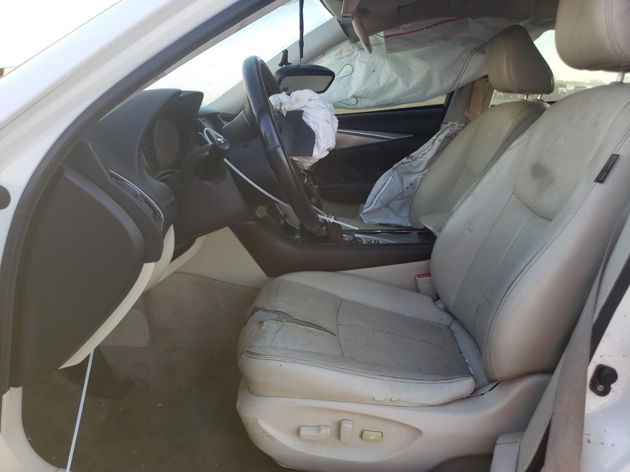 2014 Infiniti Q50 Base White vin: JN1BV7AR4EM689771