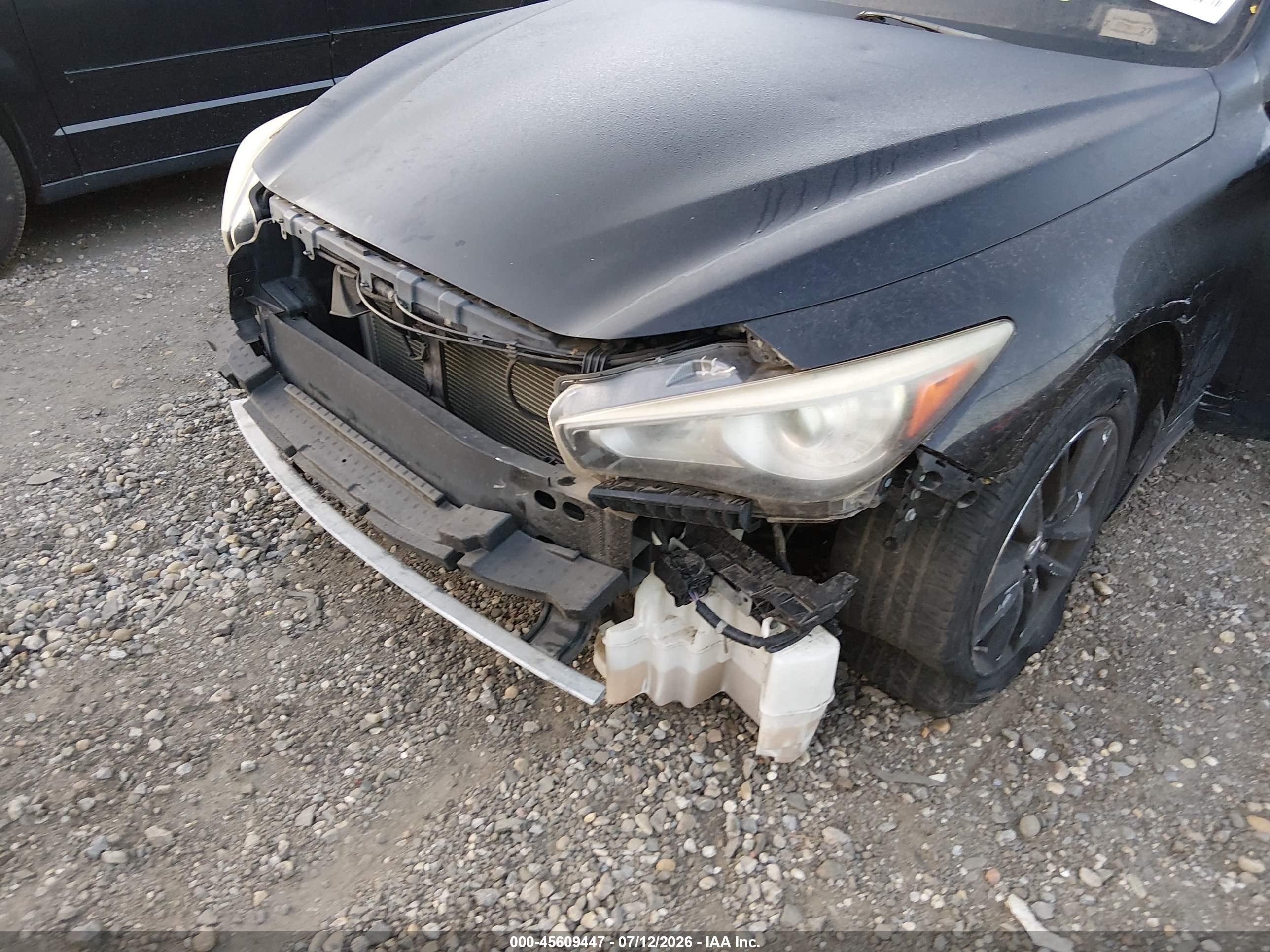 2014 Infiniti Q50 Premium Black vin: JN1BV7AR4EM690662