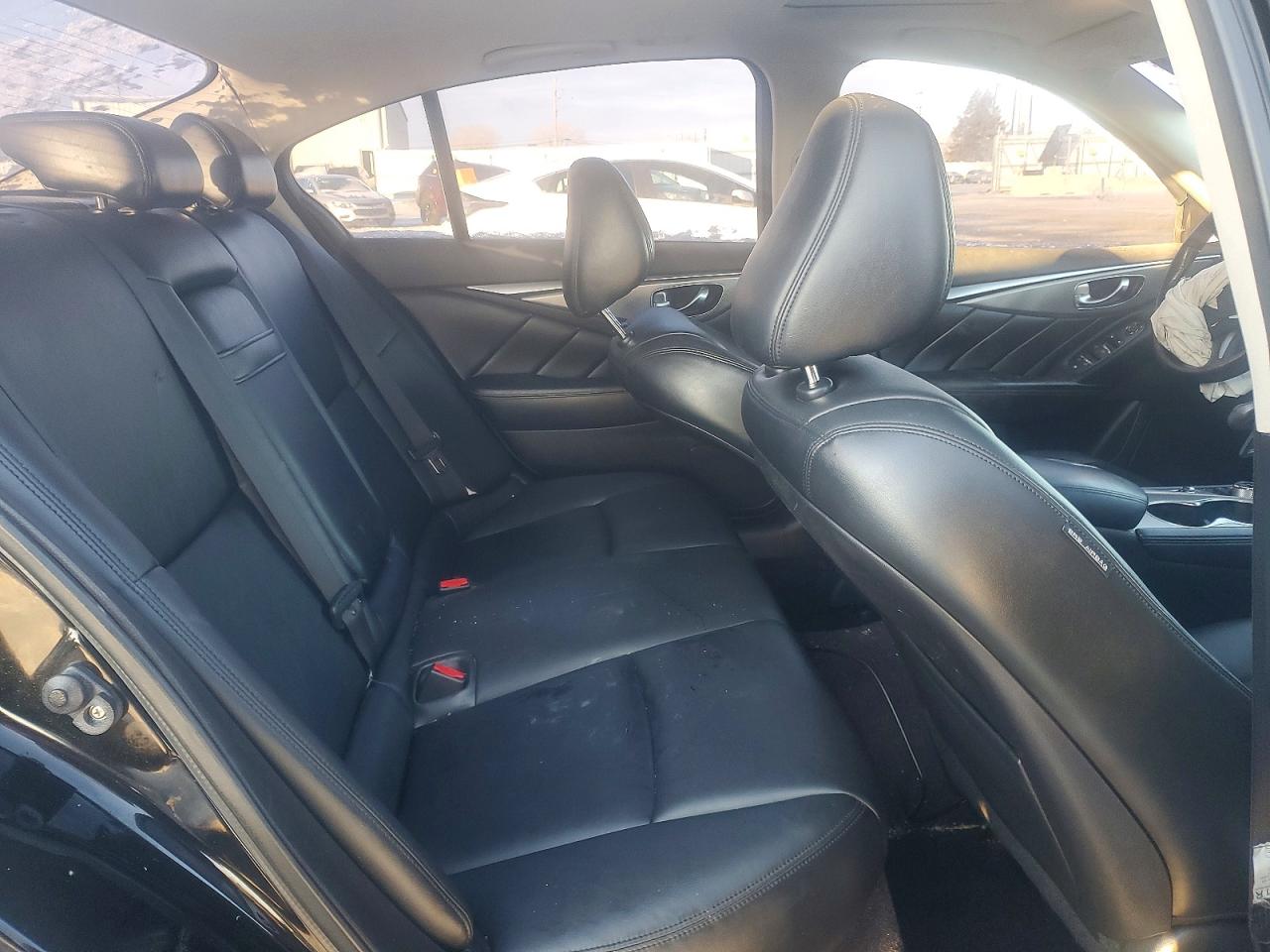 2014 Infiniti Q50 Black vin: JN1BV7AR4EM694789