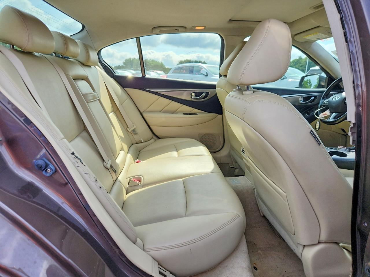 2014 Infiniti Q50 Premium Brown vin: JN1BV7AR4EM704026