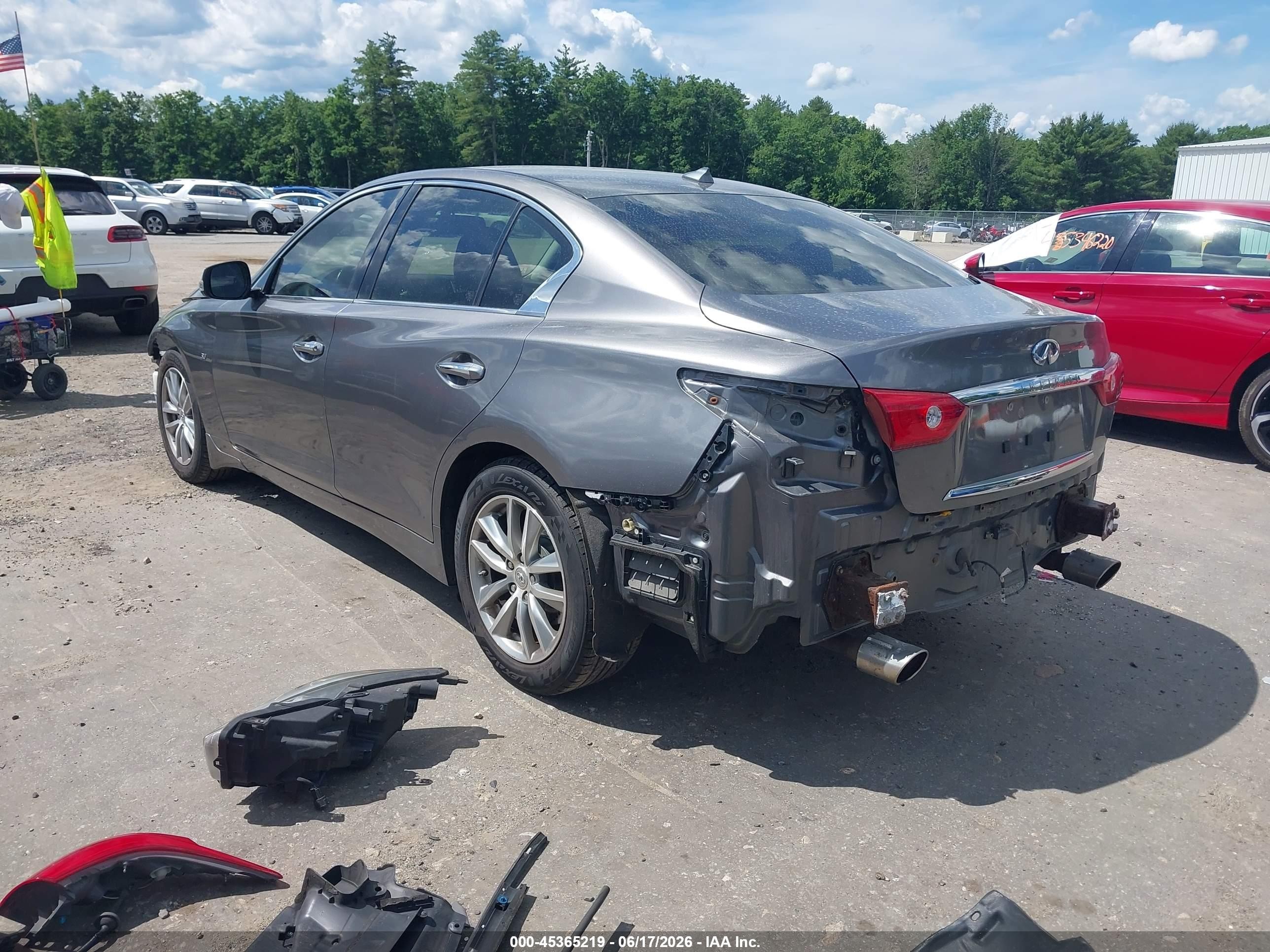 2015 Infiniti Q50 Premium Gray vin: JN1BV7AR4FM398530