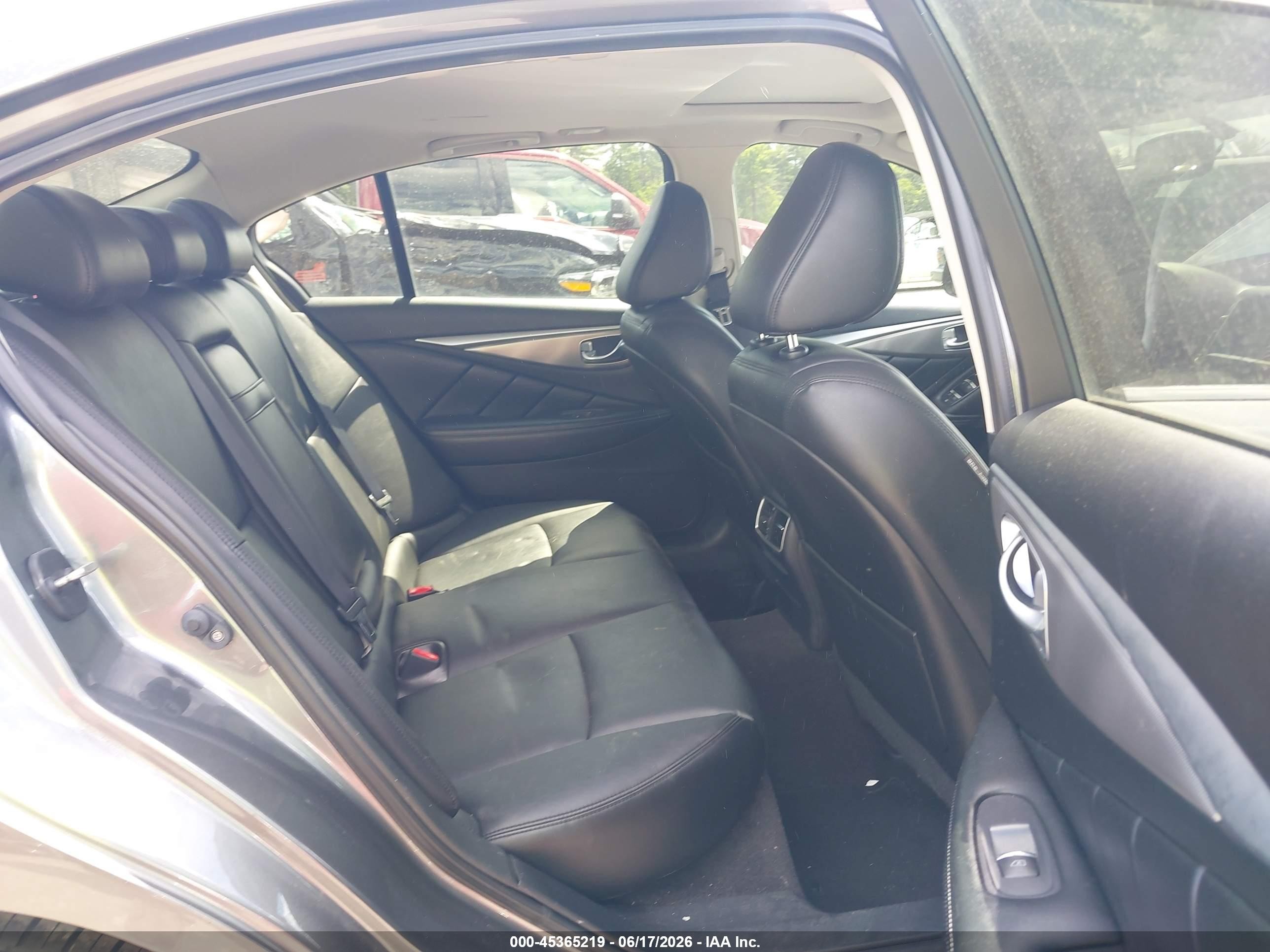 2015 Infiniti Q50 Premium Gray vin: JN1BV7AR4FM398530