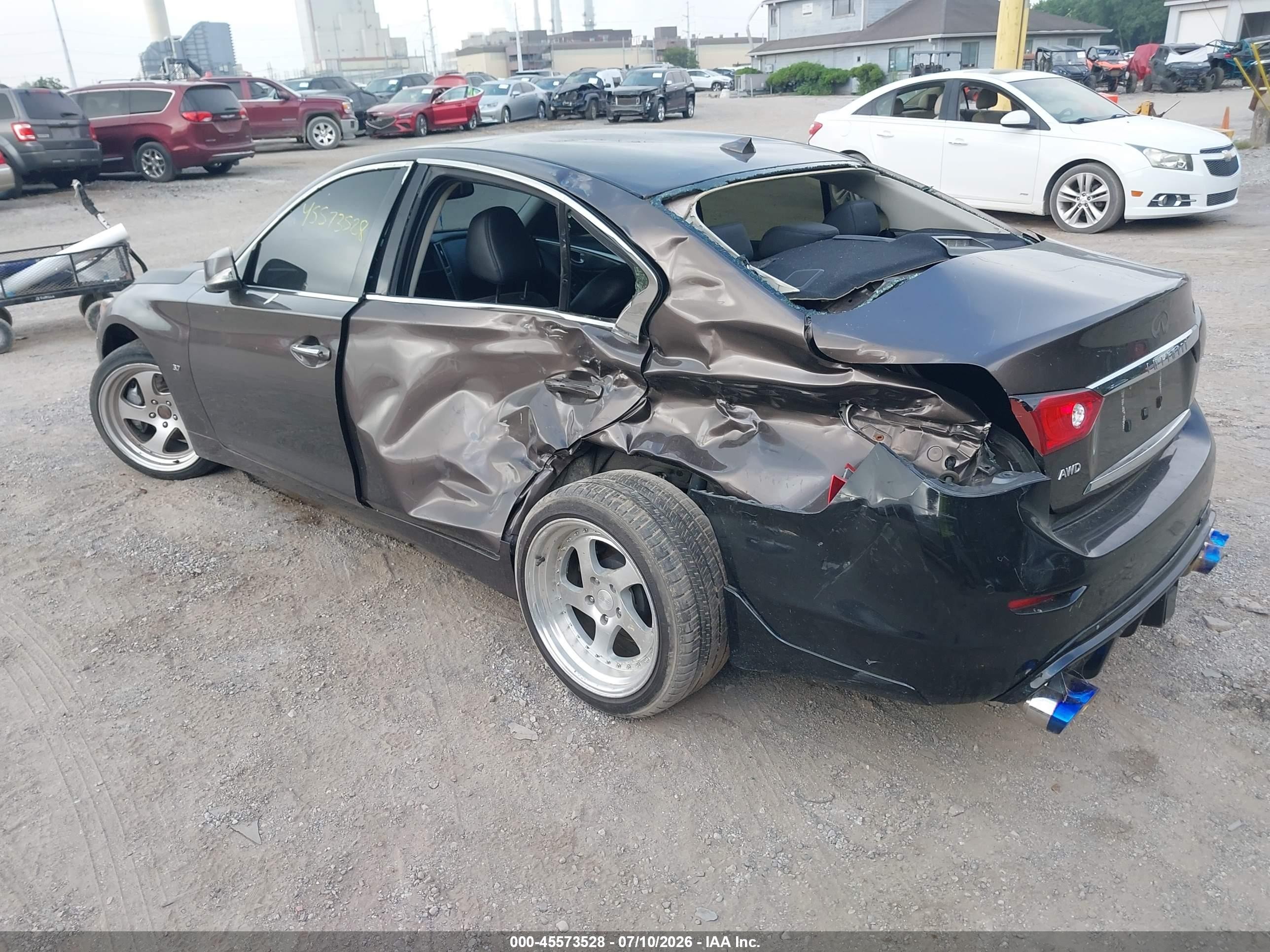 2015 Infiniti Q50 Premium Brown vin: JN1BV7AR4FM402771