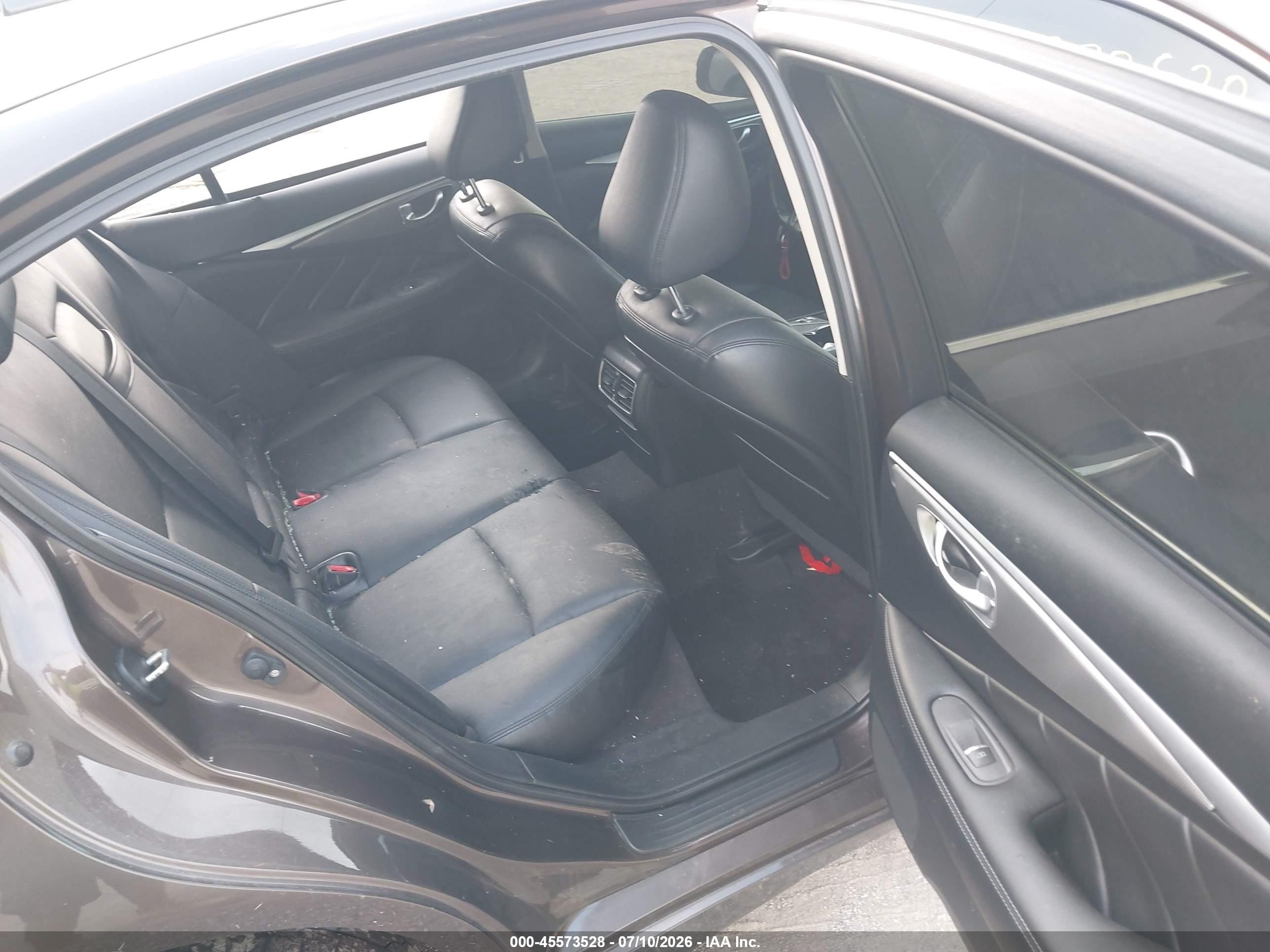 2015 Infiniti Q50 Premium Brown vin: JN1BV7AR4FM402771