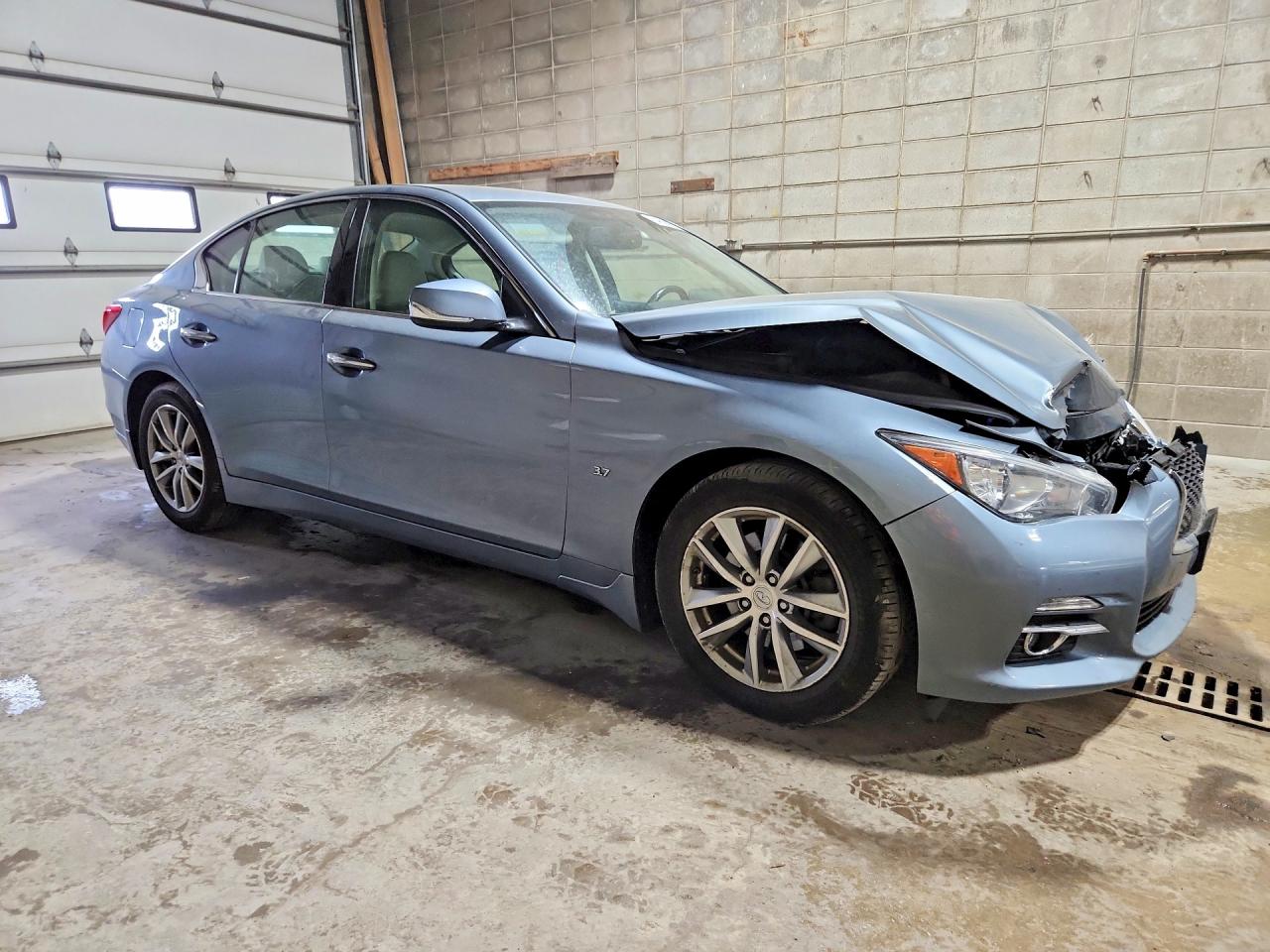 2015 Infiniti Q50 Premium Blue vin: JN1BV7AR4FM404620