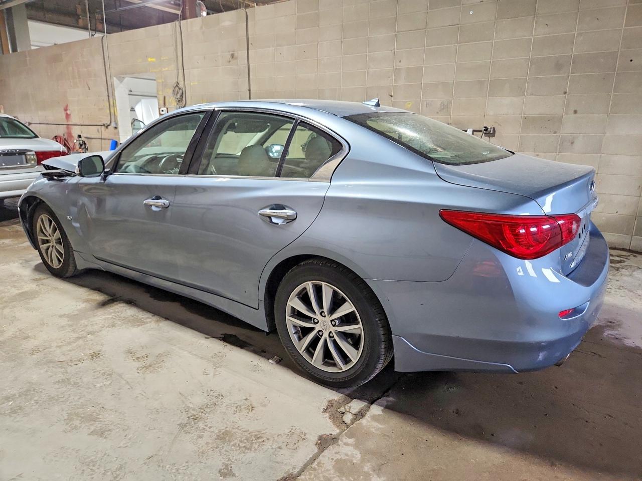 2015 Infiniti Q50 Premium Blue vin: JN1BV7AR4FM404620