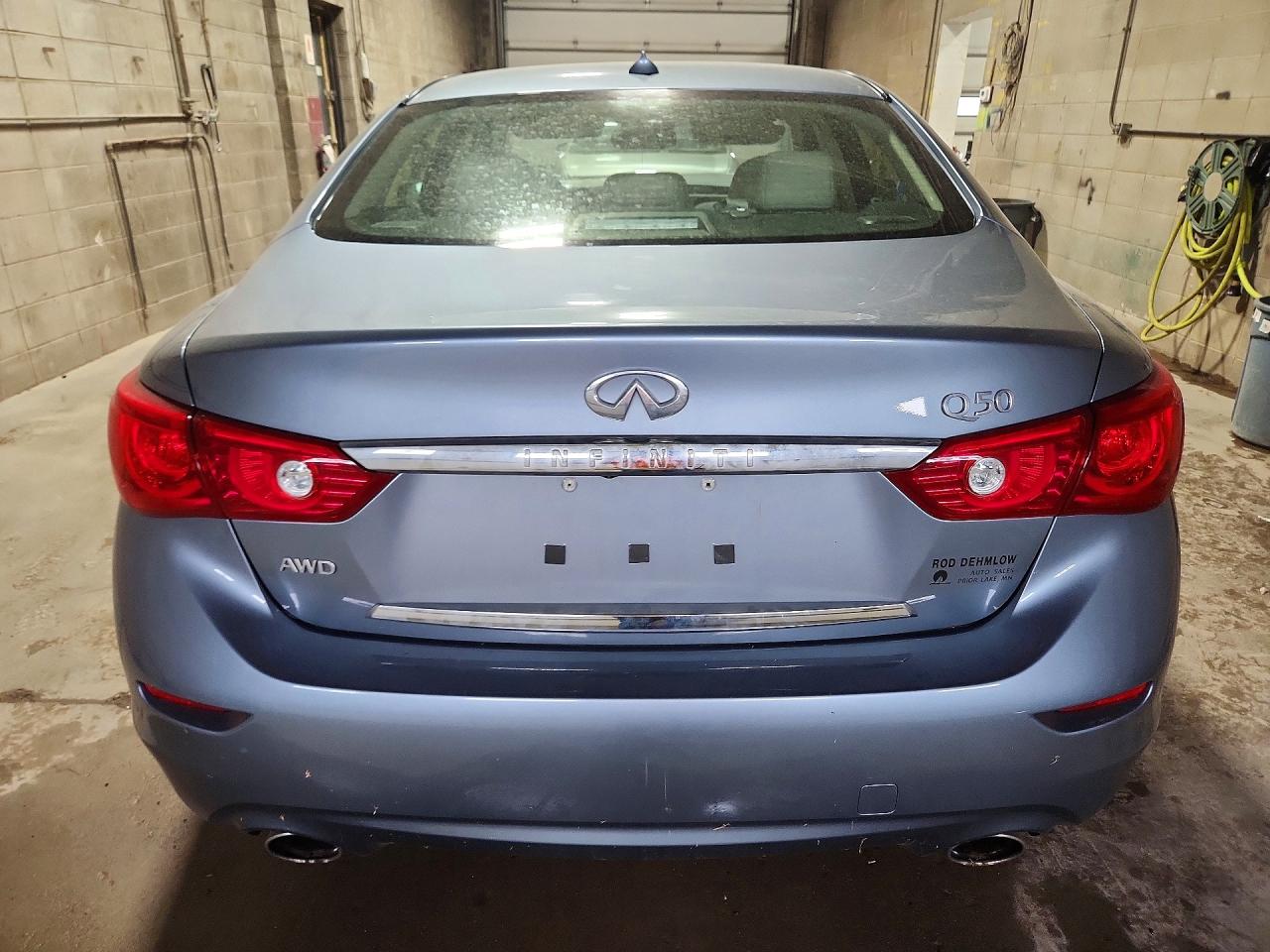 2015 Infiniti Q50 Premium Blue vin: JN1BV7AR4FM404620