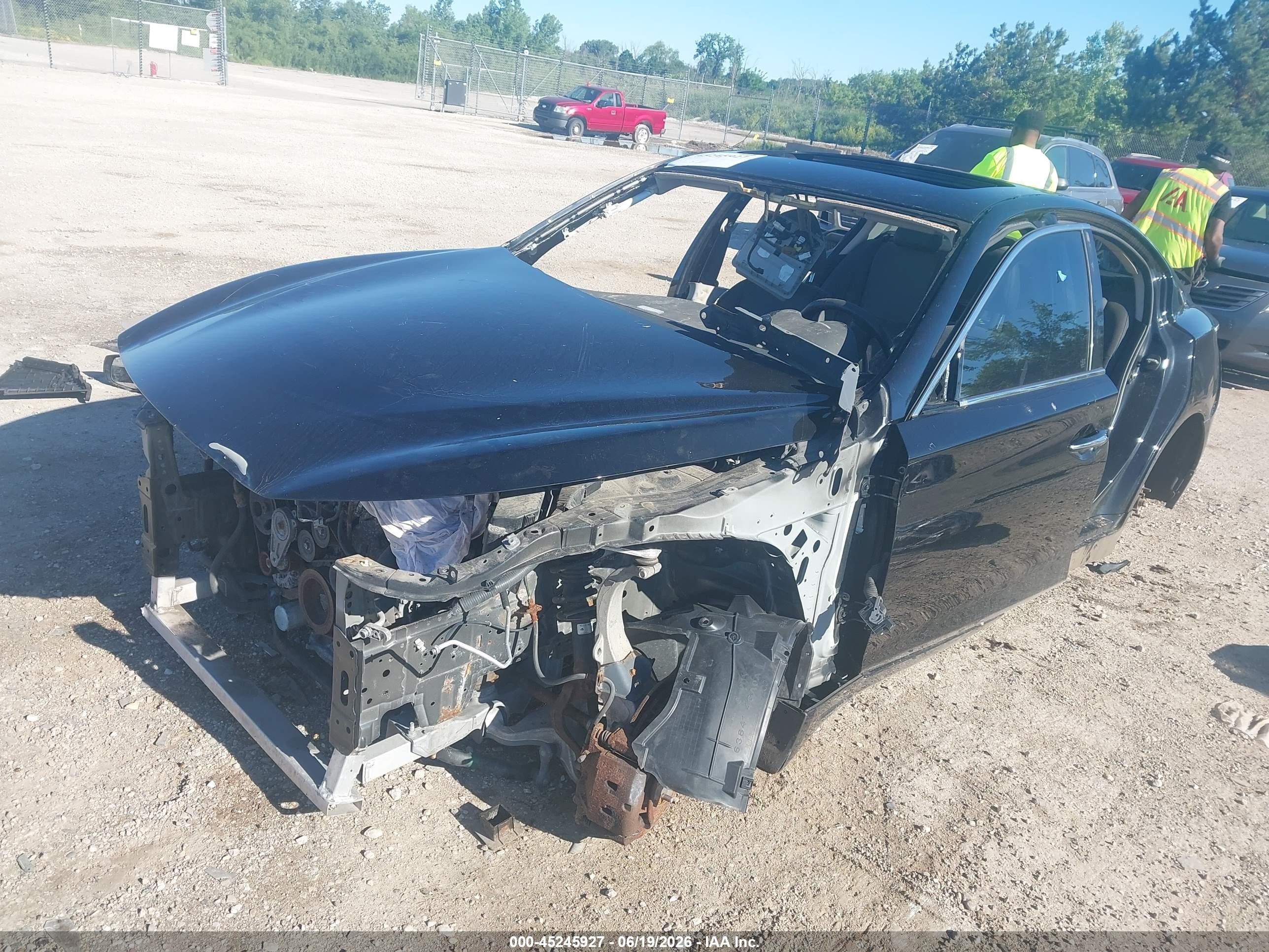 2015 Infiniti Q50 Premium Черный vin: JN1BV7AR4FM404679