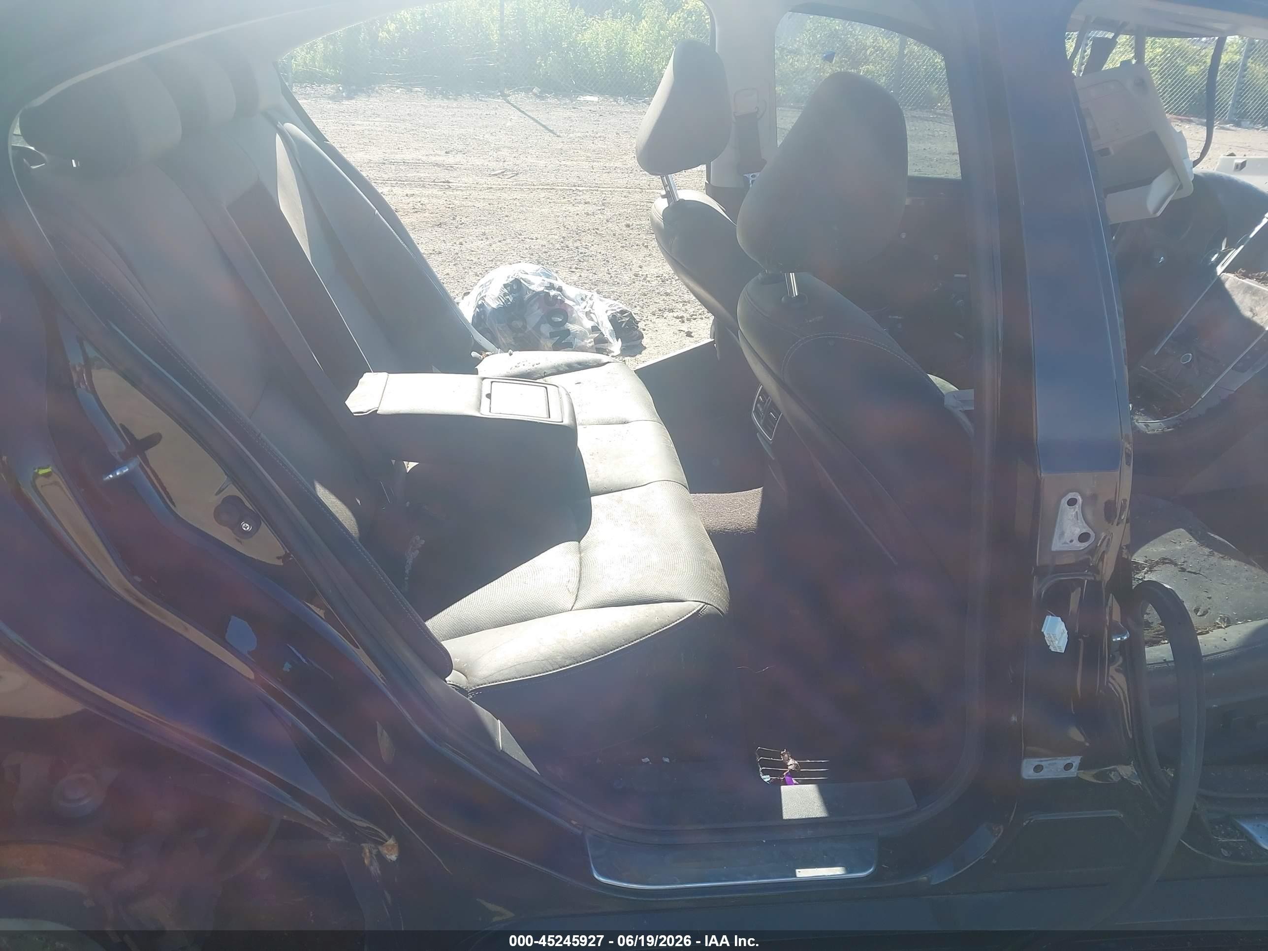 2015 Infiniti Q50 Premium Черный vin: JN1BV7AR4FM404679