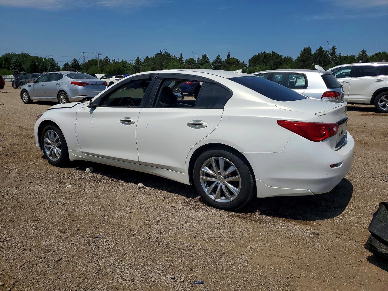 2015 Infiniti Q50 Premium Белый vin: JN1BV7AR4FM407310