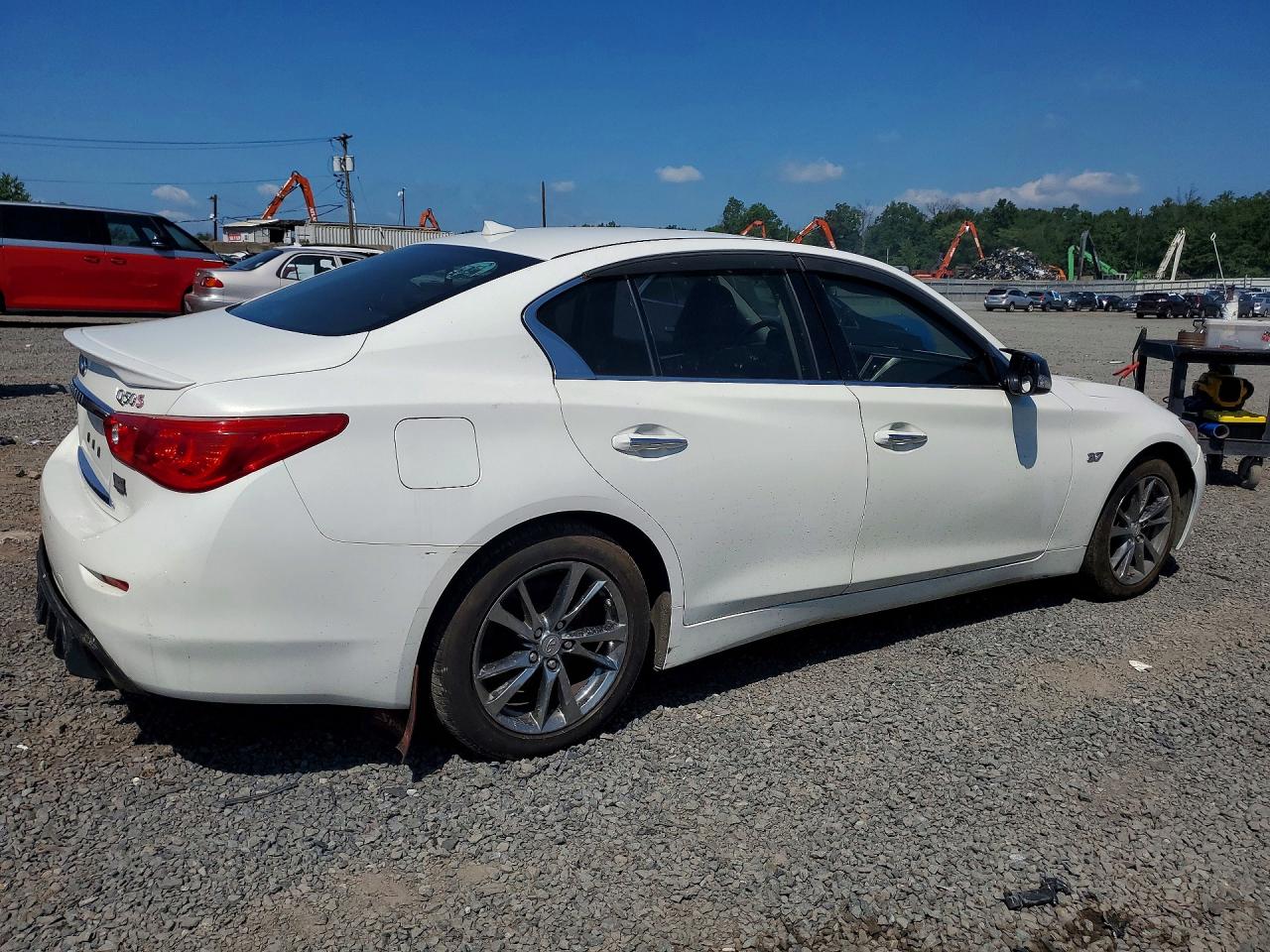2015 Infiniti Q50 Base White vin: JN1BV7AR4FM420249
