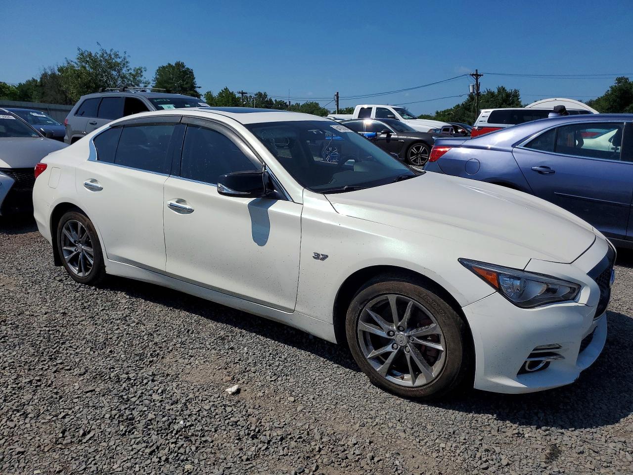 2015 Infiniti Q50 Base White vin: JN1BV7AR4FM420249