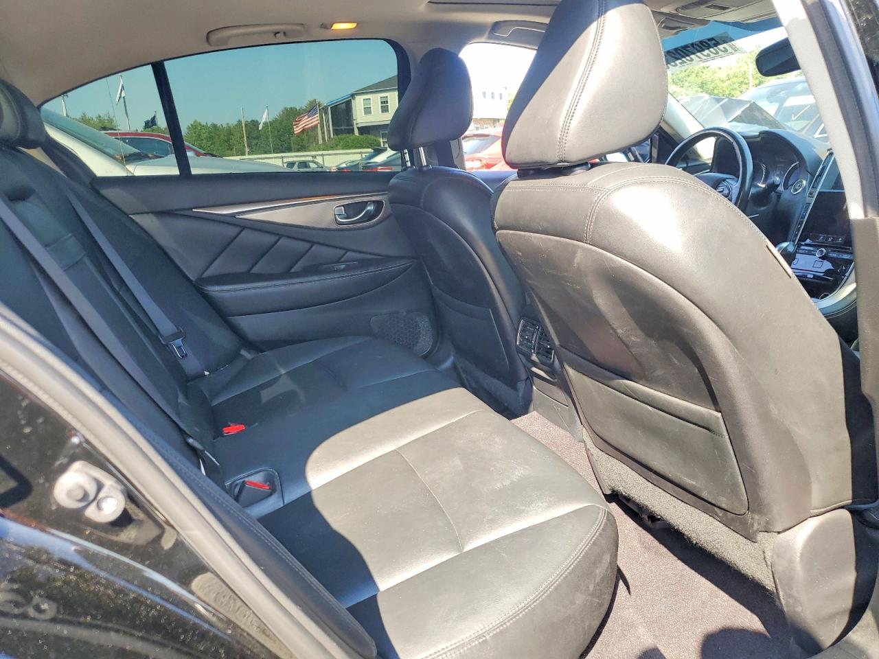 2015 Infiniti Q50 Premium Black vin: JN1BV7AR4FM421241