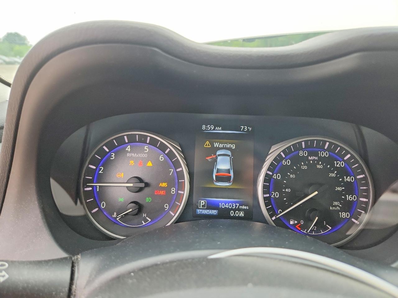 2014 Infiniti Q50 Base White vin: JN1BV7AR5EM683736