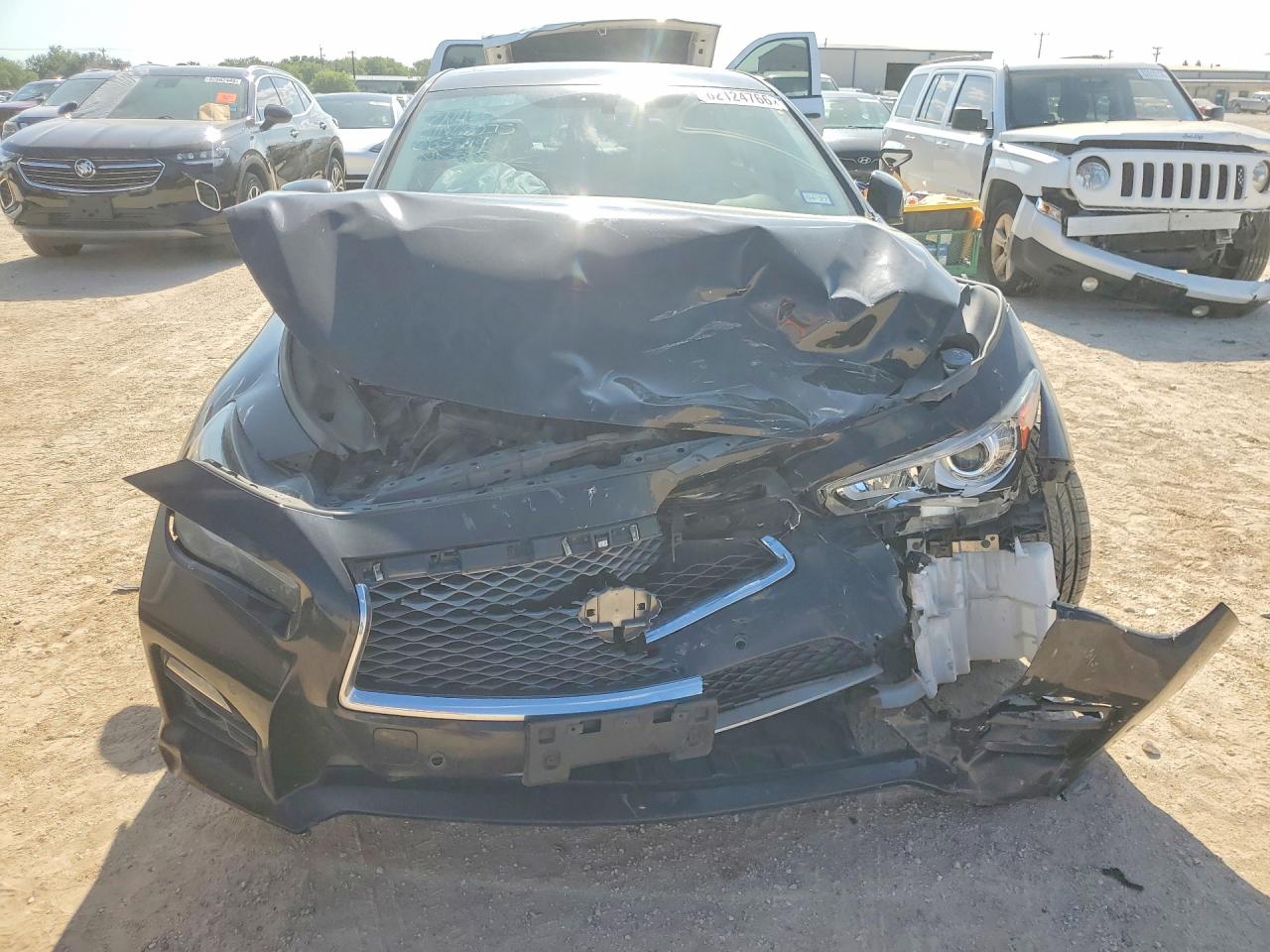 2014 Infiniti Q50 Base Black vin: JN1BV7AR5EM685714