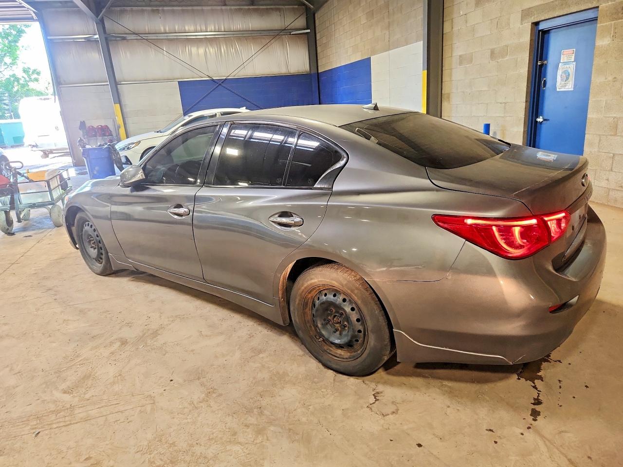 2014 Infiniti Q50 Premium Gray vin: JN1BV7AR5EM694431