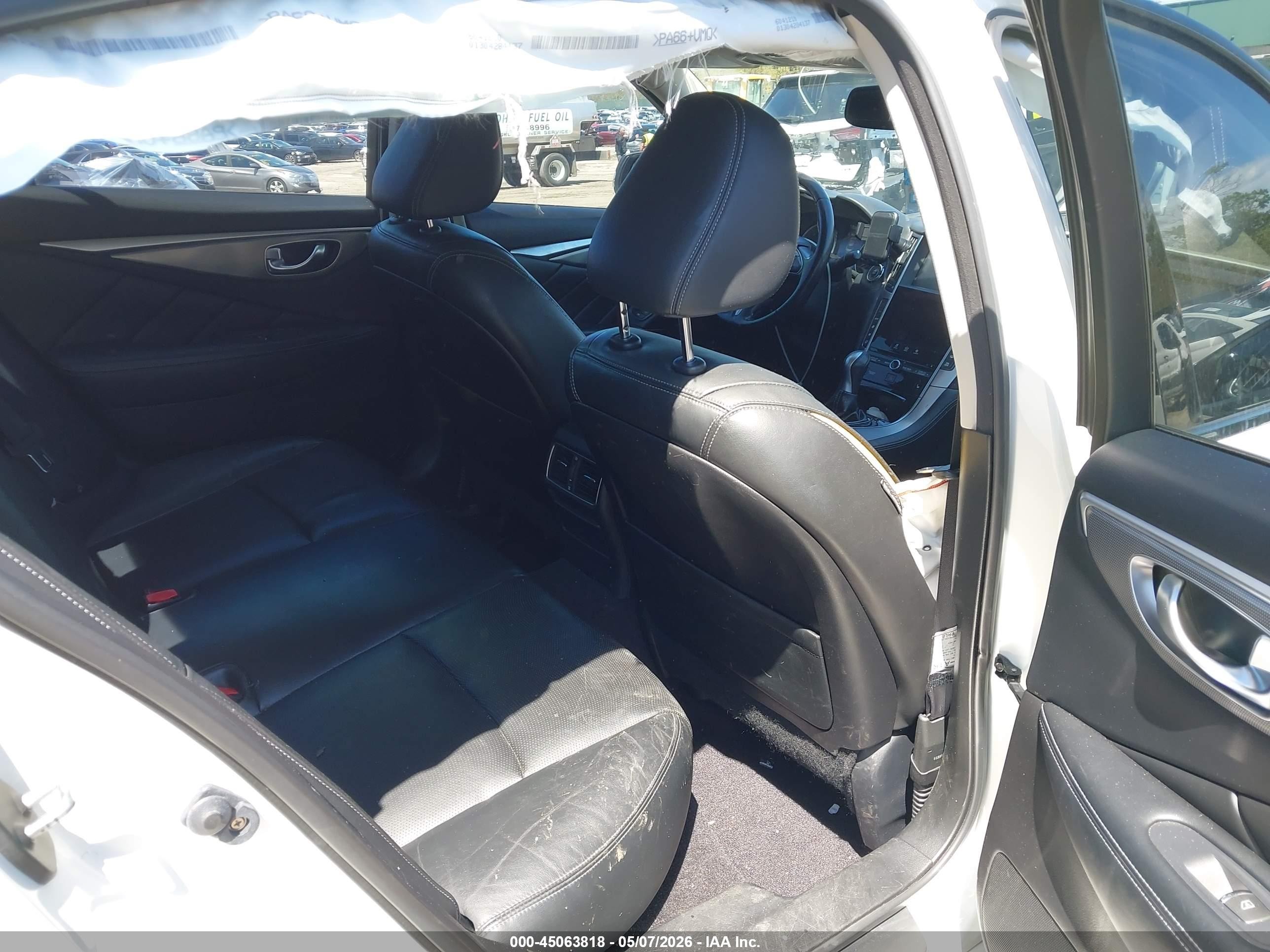 2014 Infiniti Q50 Premium Белый vin: JN1BV7AR5EM695594