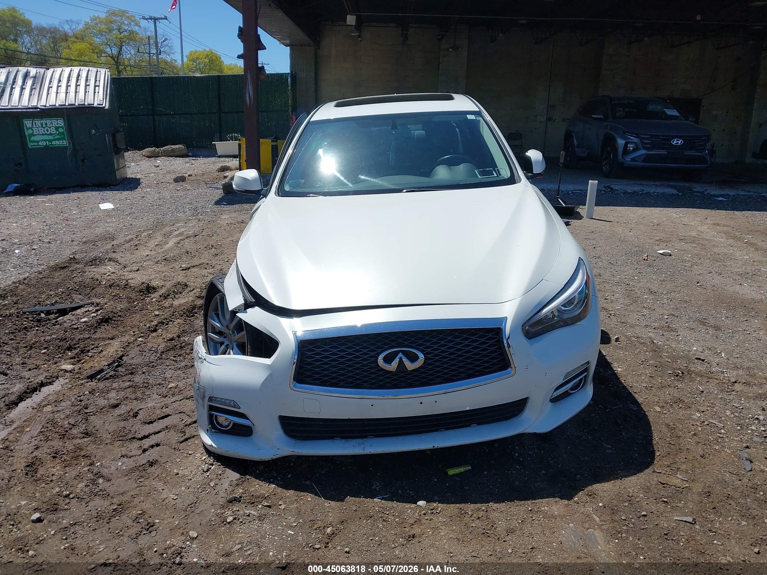 2014 Infiniti Q50 Premium Белый vin: JN1BV7AR5EM695594