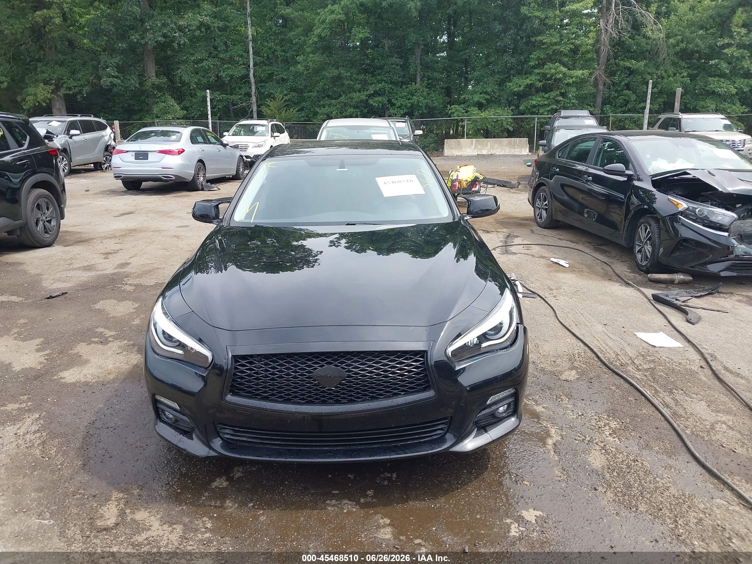2014 Infiniti Q50 Premium Black vin: JN1BV7AR5EM699760