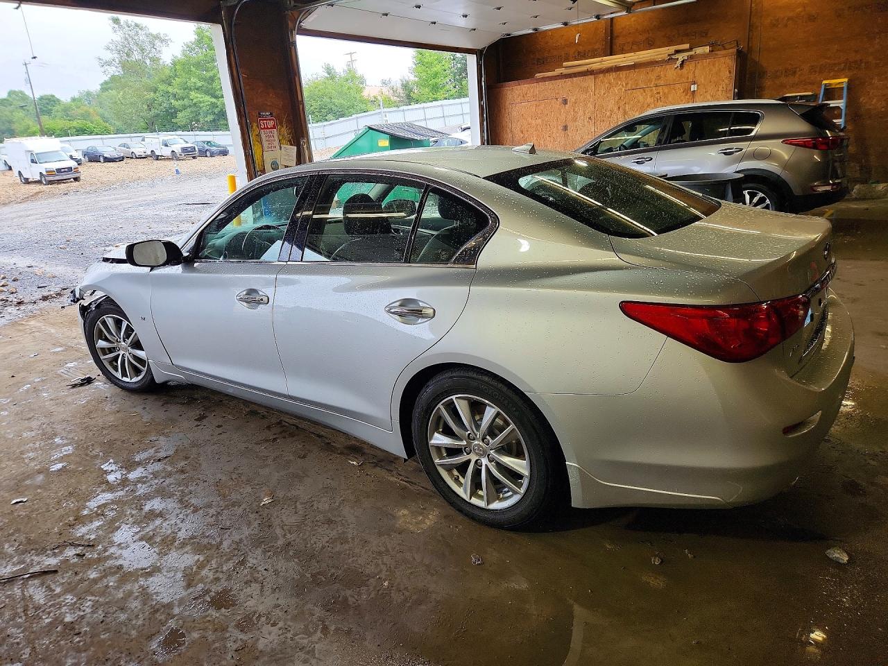 2014 Infiniti Q50 Premium Silver vin: JN1BV7AR5EM699919