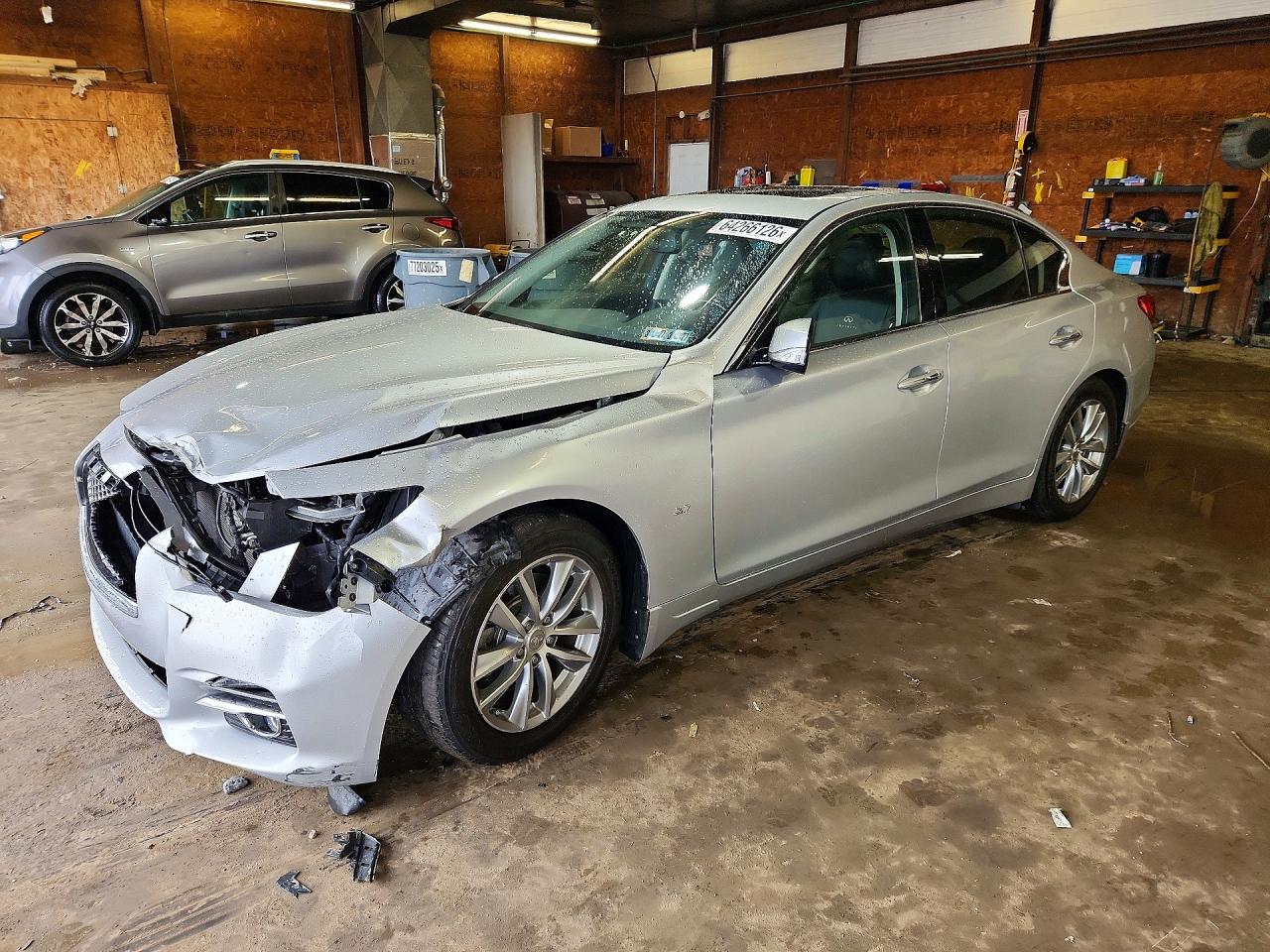 2014 Infiniti Q50 Premium Silver vin: JN1BV7AR5EM699919
