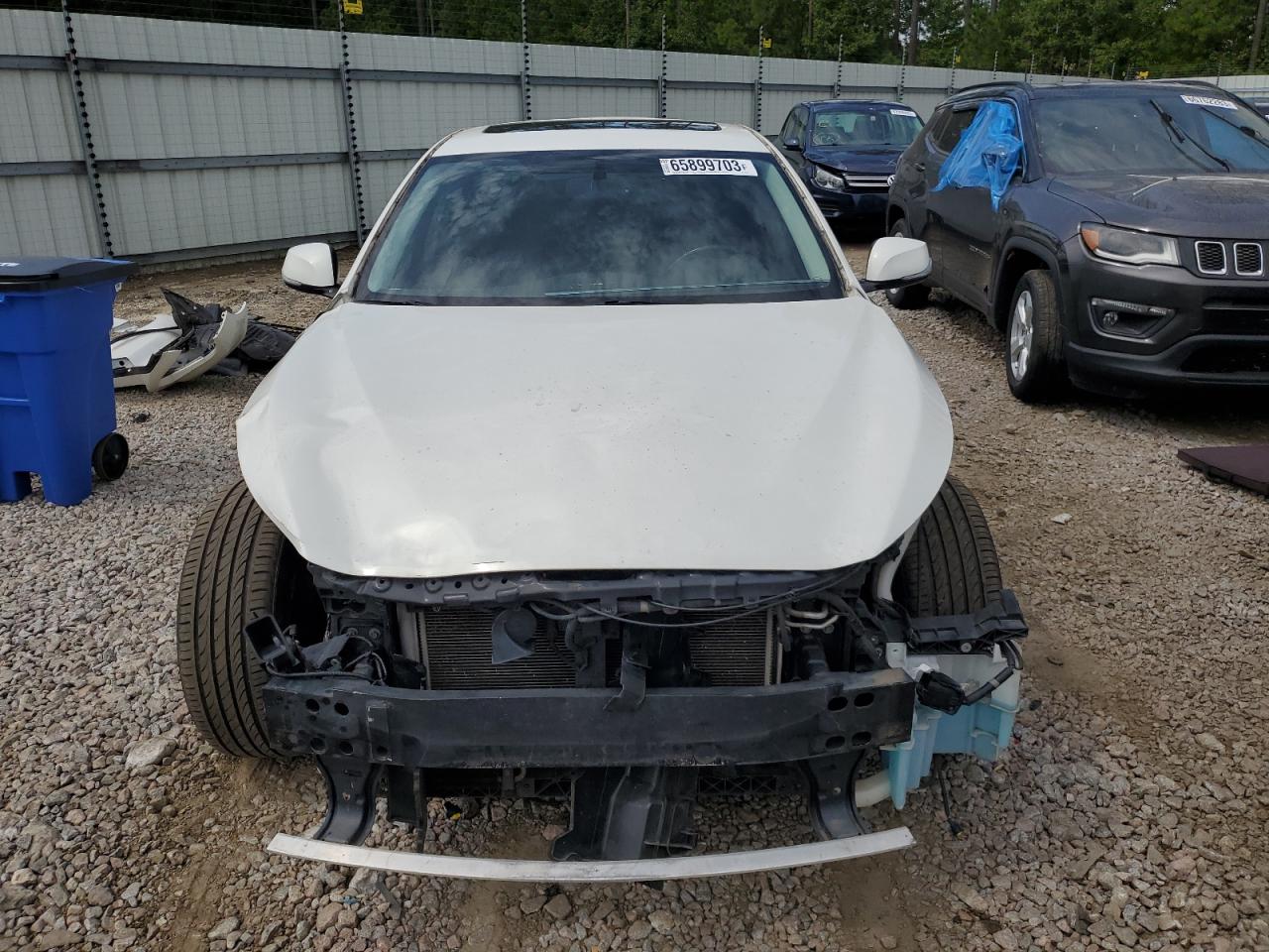 2014 Infiniti Q50 Base Белый vin: JN1BV7AR5EM701183