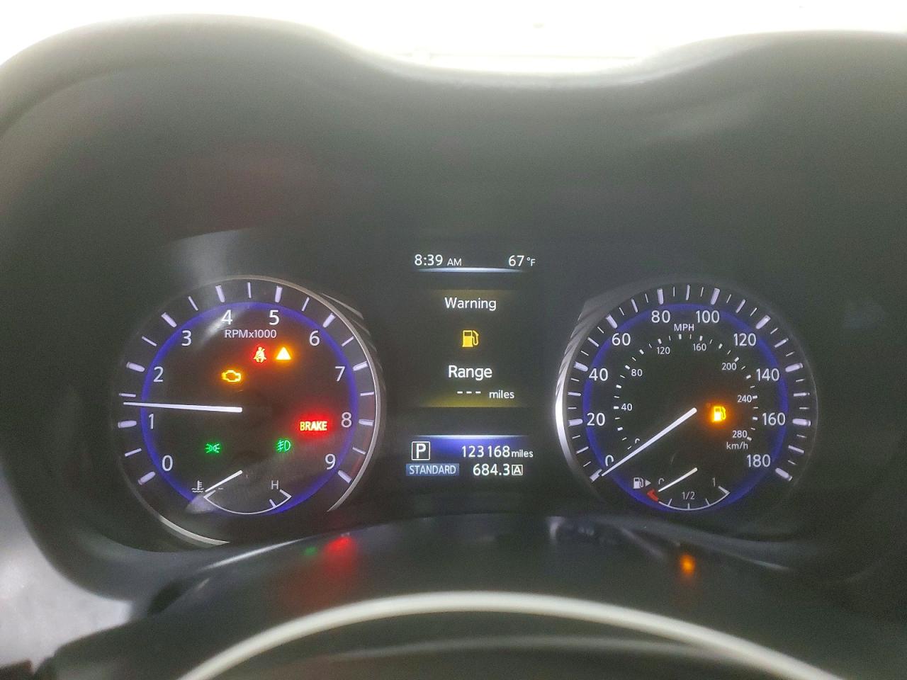 2014 Infiniti Q50 Premium Белый vin: JN1BV7AR5EM701183