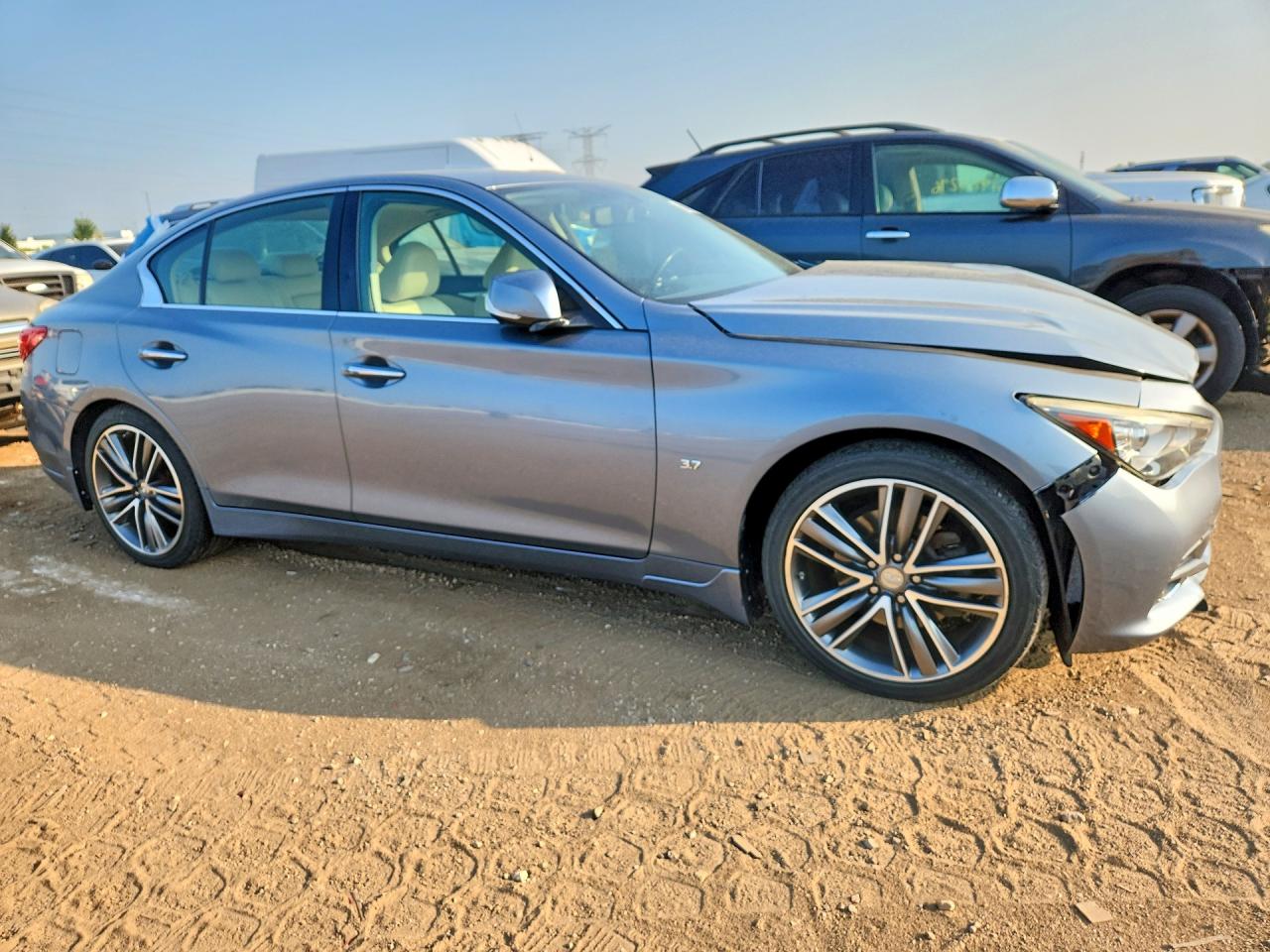 2014 Infiniti Q50 Premium Серый vin: JN1BV7AR5EM705296