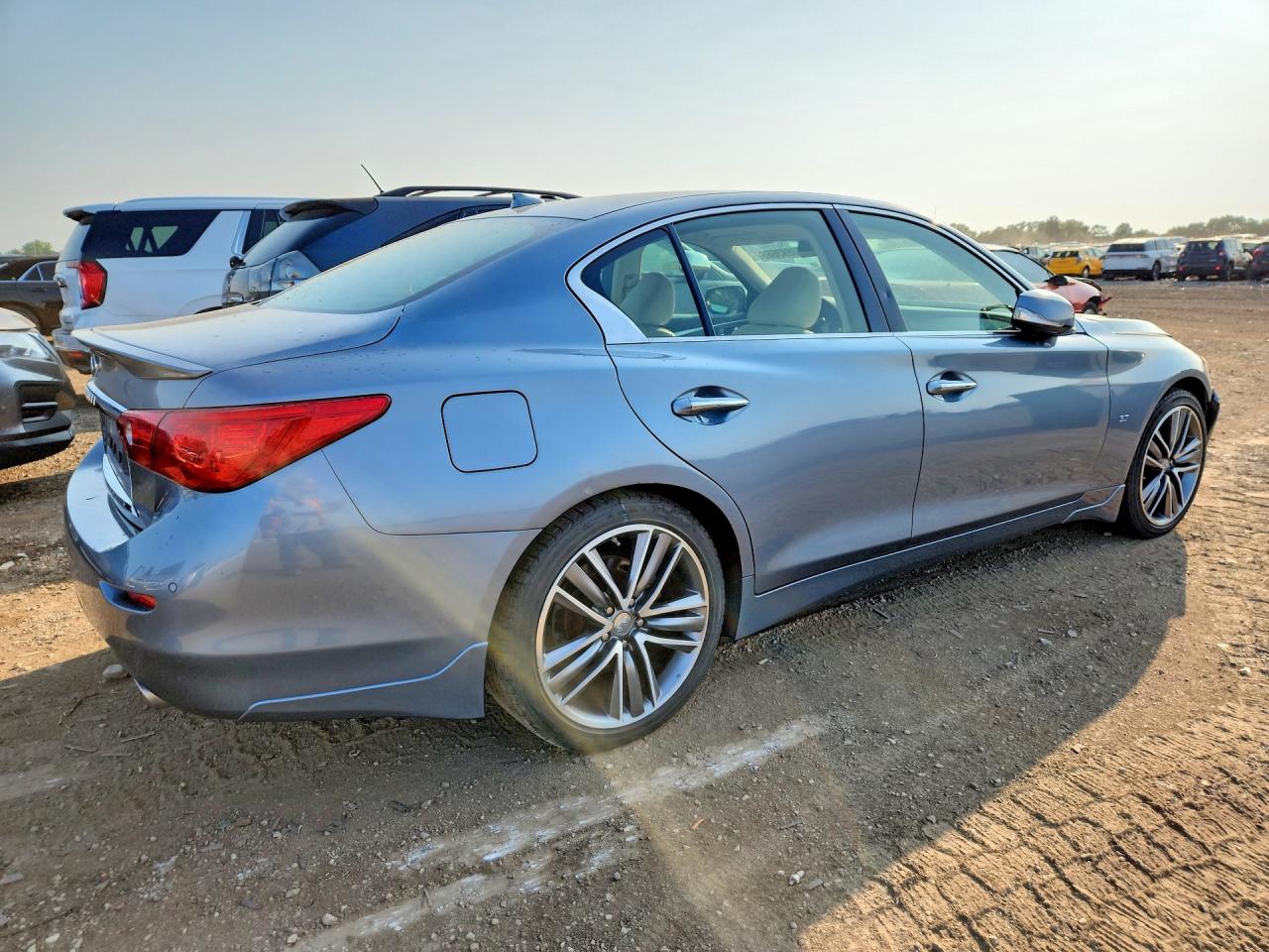 2014 Infiniti Q50 Premium Серый vin: JN1BV7AR5EM705296