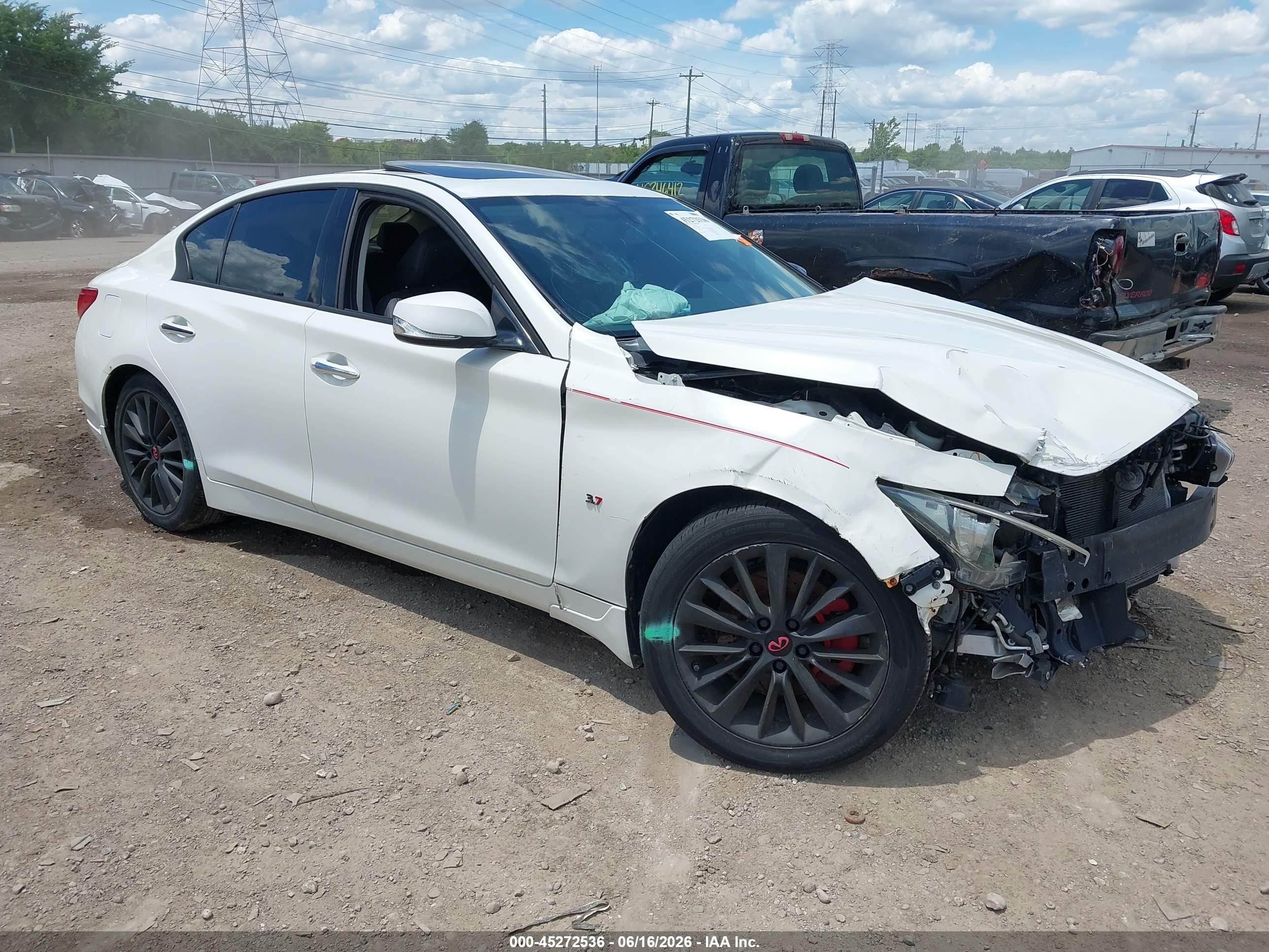 2014 Infiniti Q50 Premium Белый vin: JN1BV7AR5EM707405