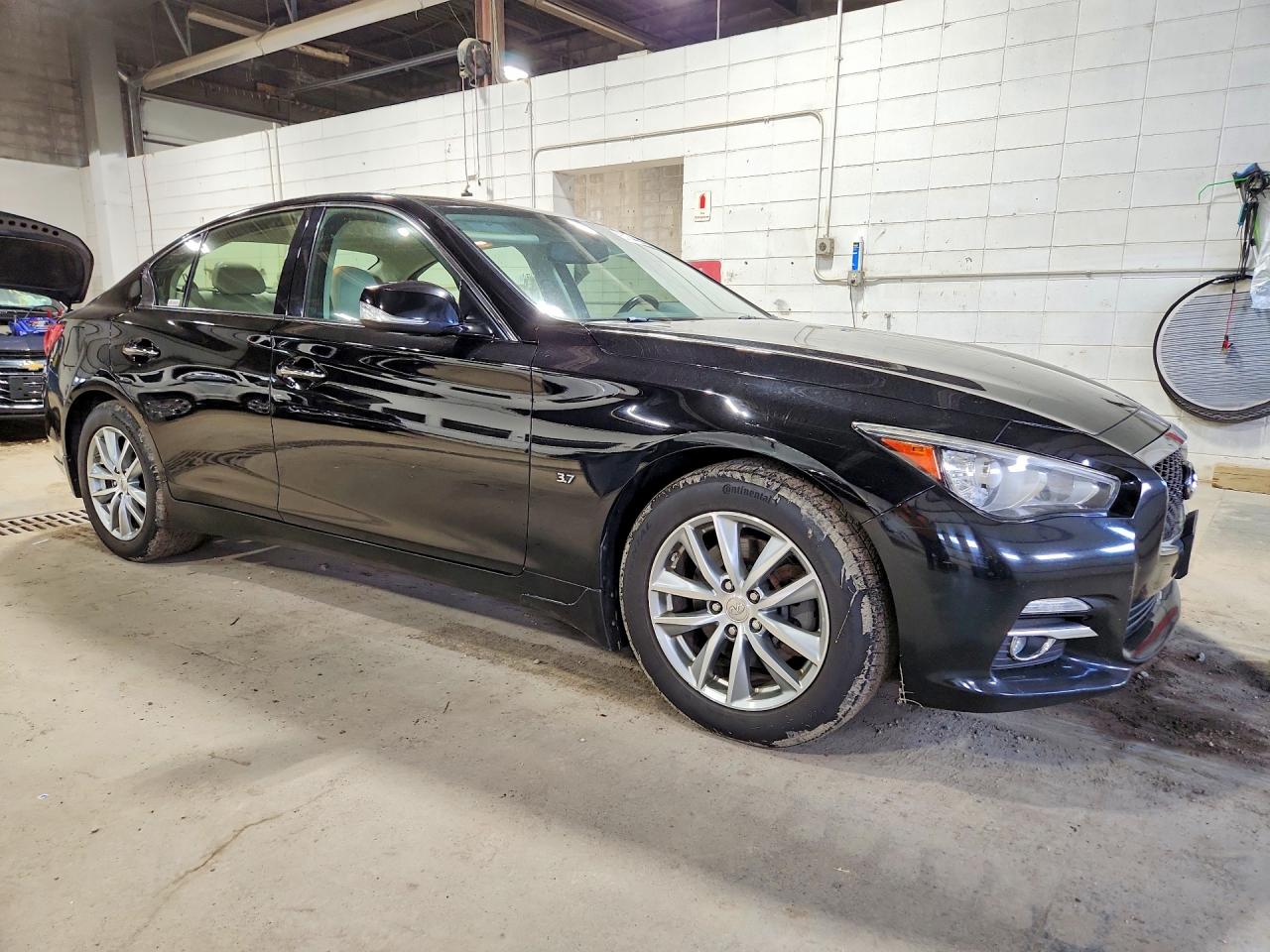 2015 Infiniti Q50 Premium Black vin: JN1BV7AR5FM391022