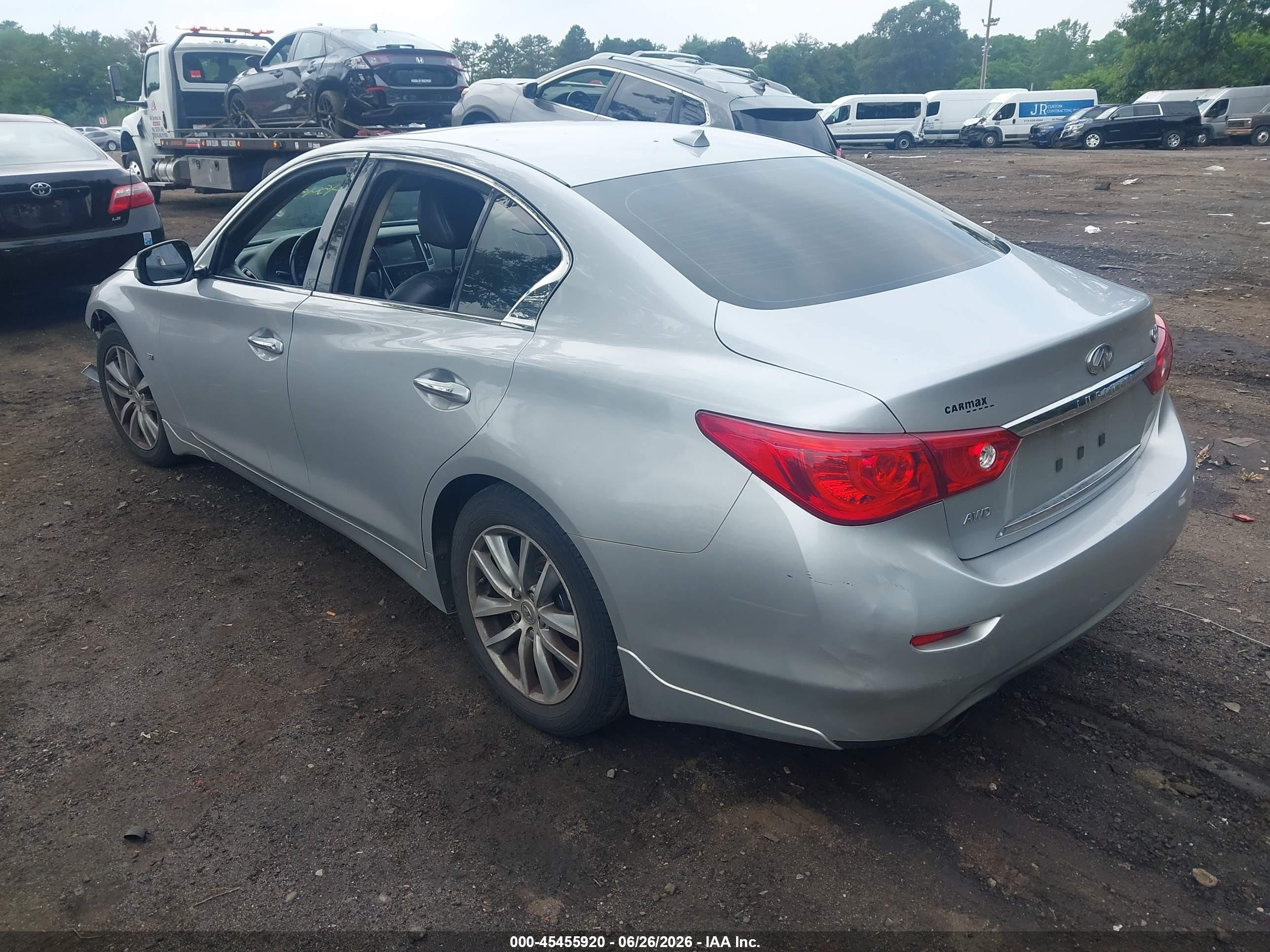 2015 Infiniti Q50 Premium White vin: JN1BV7AR5FM394731