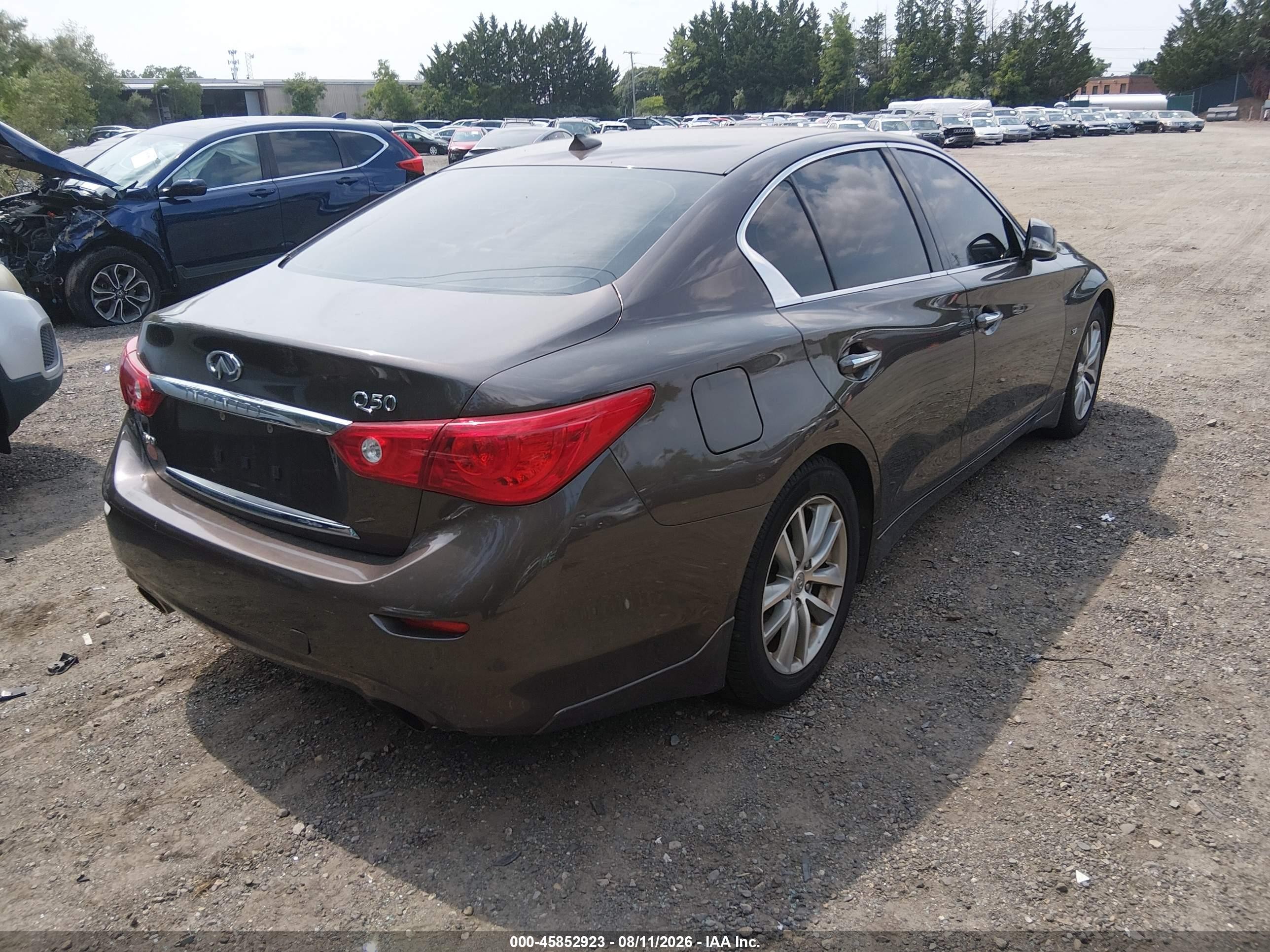 2015 Infiniti Q50 Premium Brown vin: JN1BV7AR5FM397113