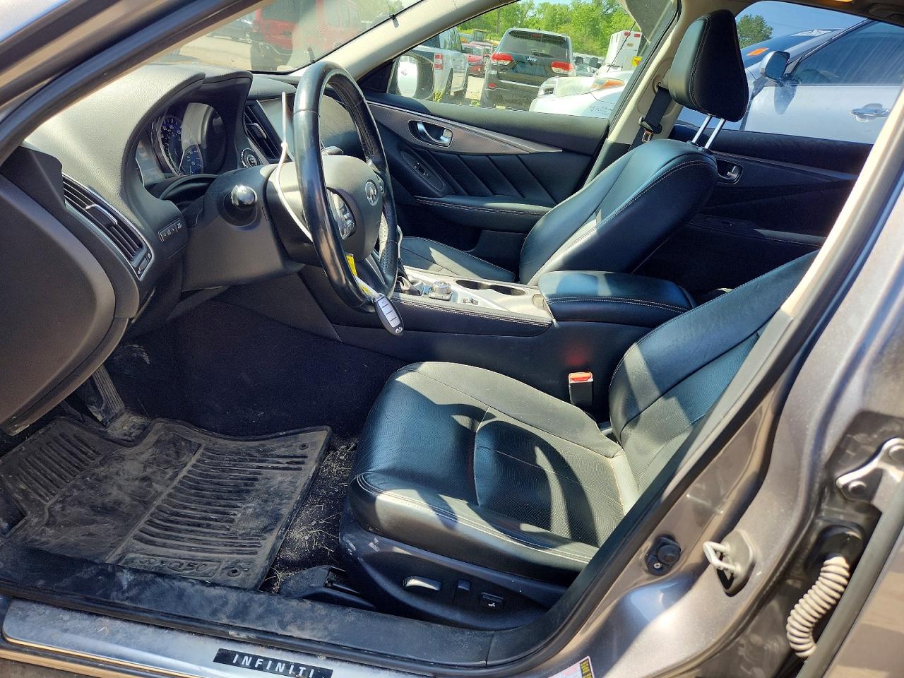 2015 Infiniti Q50 Premium Silver vin: JN1BV7AR5FM404206