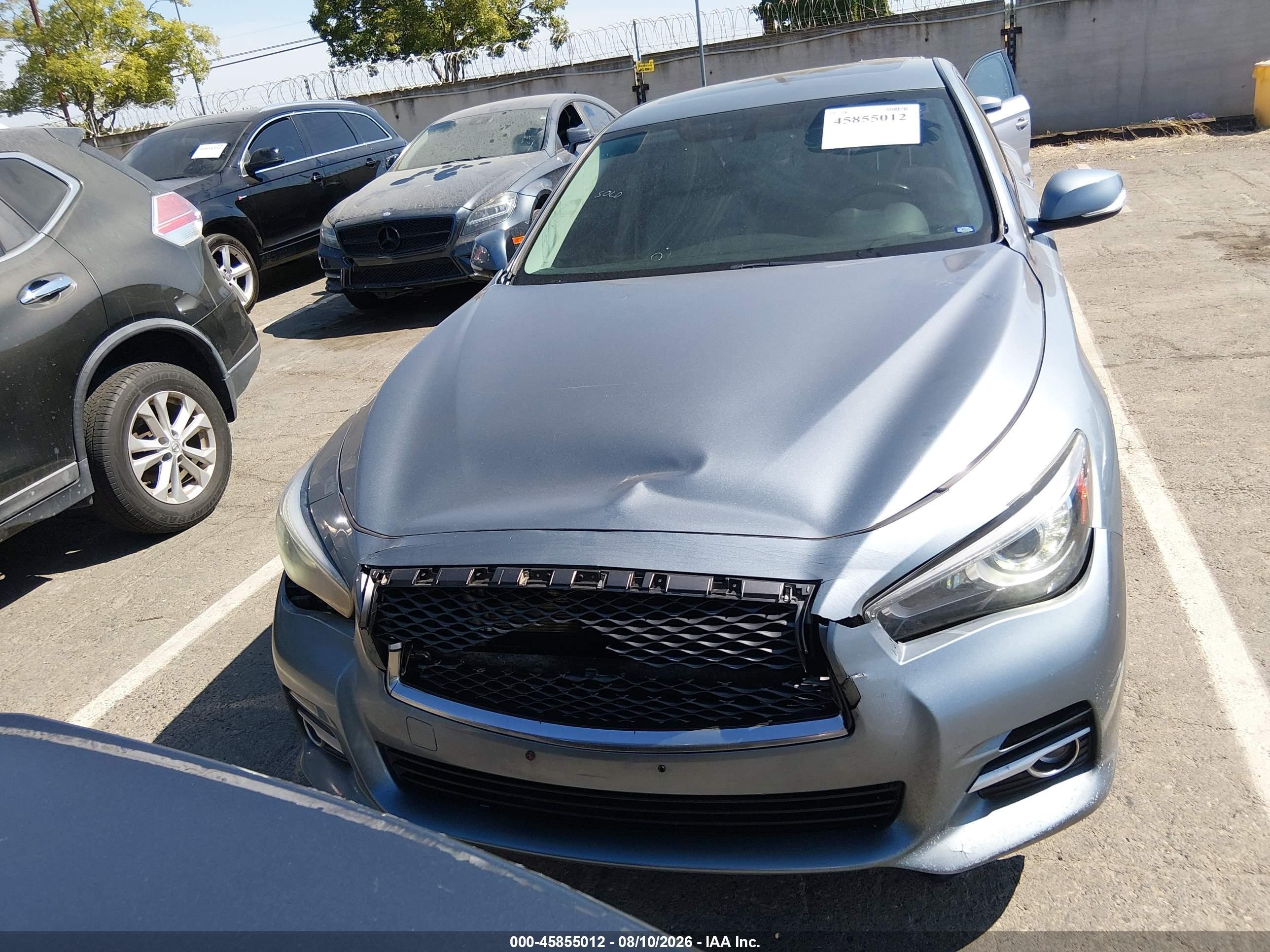 2015 Infiniti Q50 Premium Blue vin: JN1BV7AR5FM406876