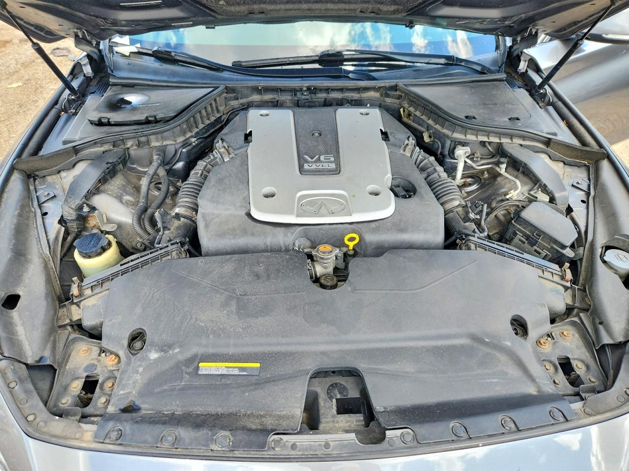 2015 Infiniti Q50 Premium Серый vin: JN1BV7AR5FM420132