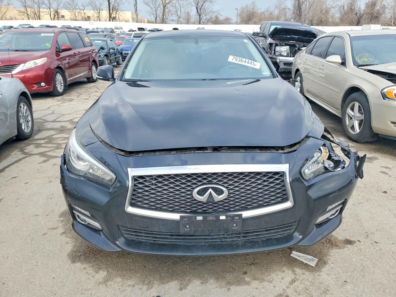 2015 Infiniti Q50 Premium Black vin: JN1BV7AR5FM420678
