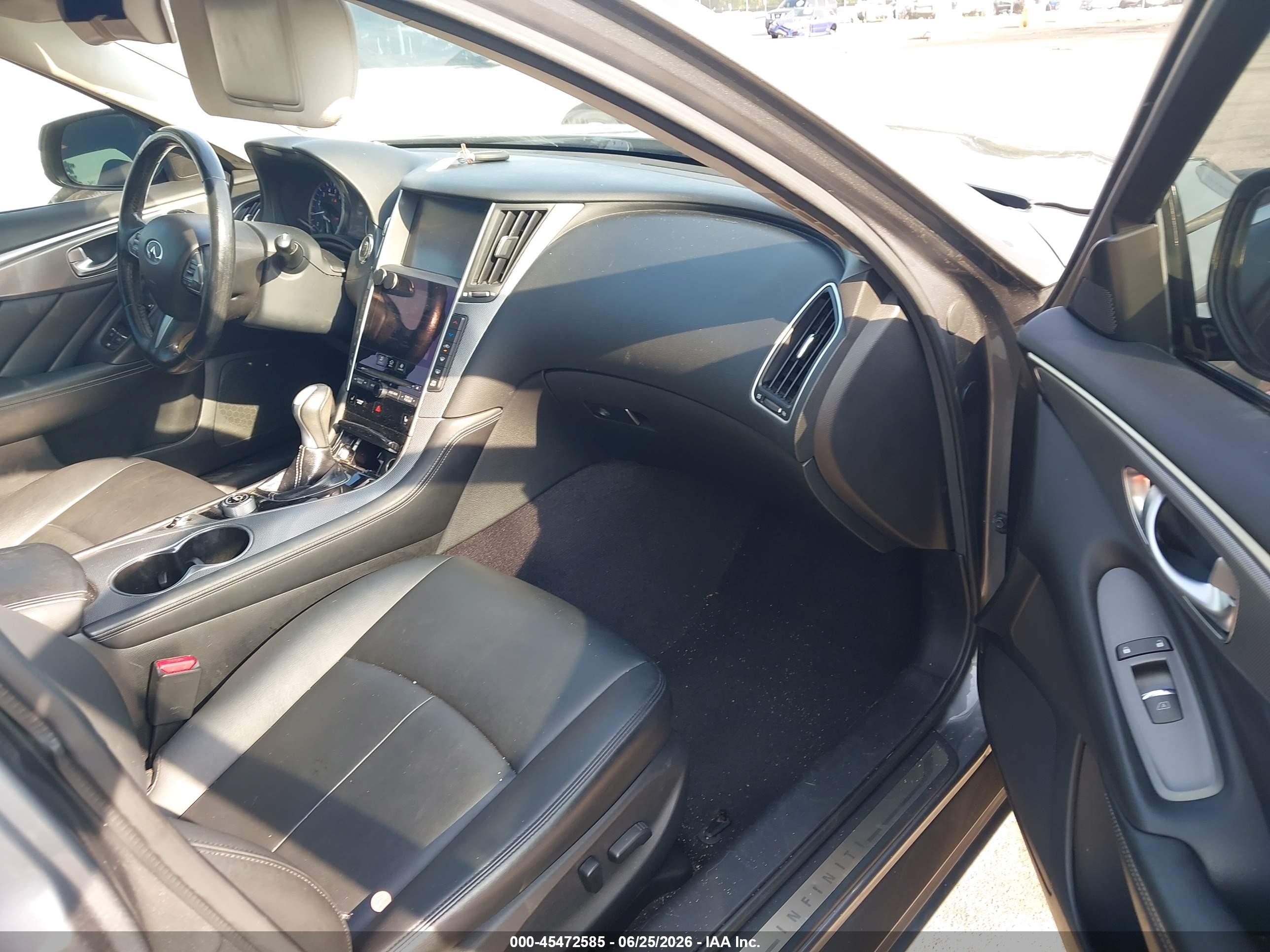 2015 Infiniti Q50 Premium Серый vin: JN1BV7AR5FM421510