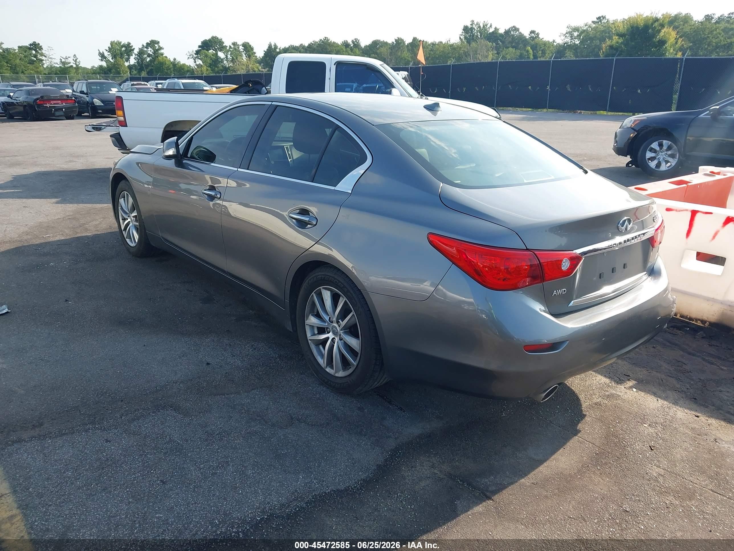 2015 Infiniti Q50 Premium Серый vin: JN1BV7AR5FM421510