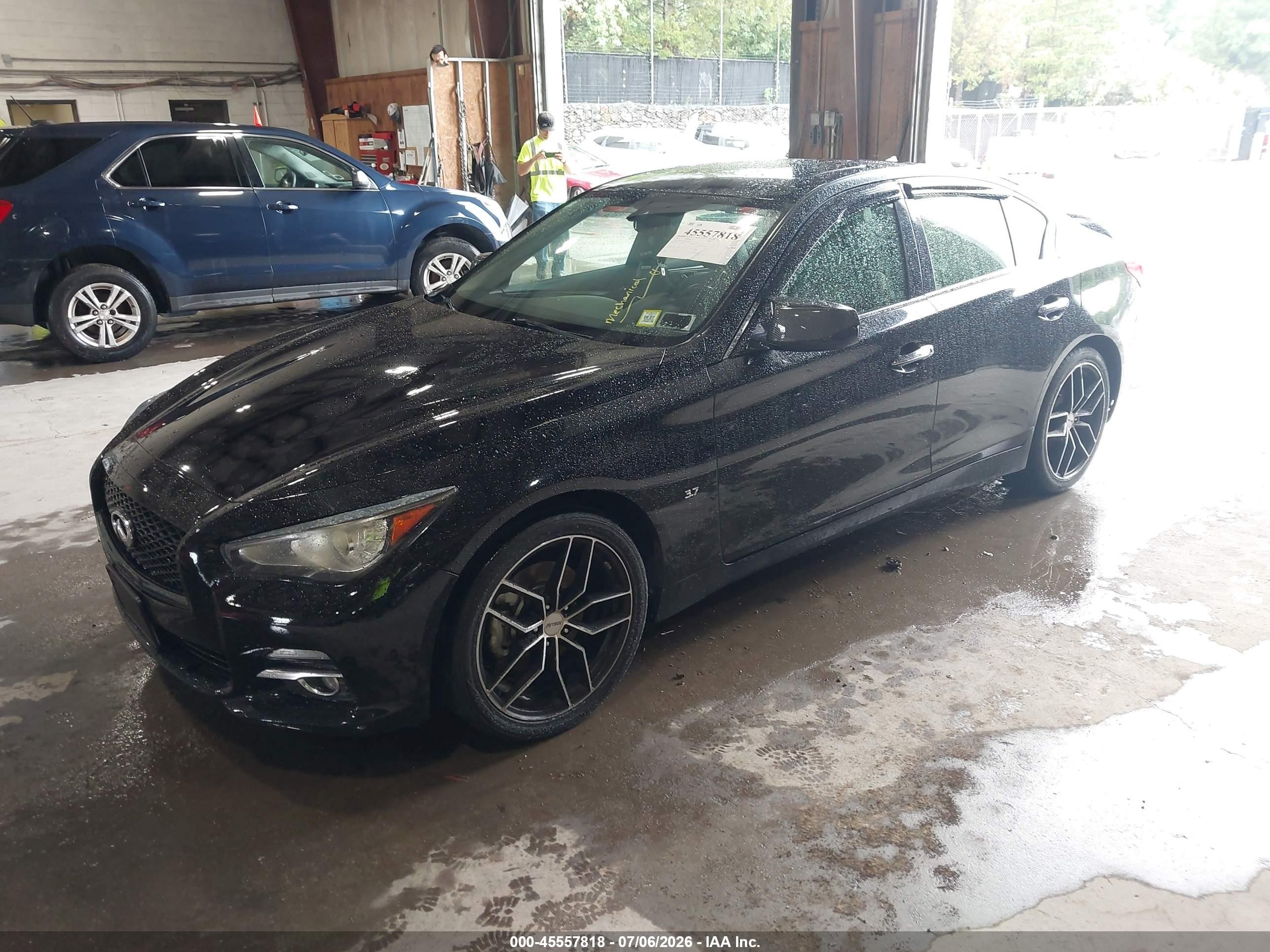 2015 Infiniti Q50 Premium Black vin: JN1BV7AR5FM421605