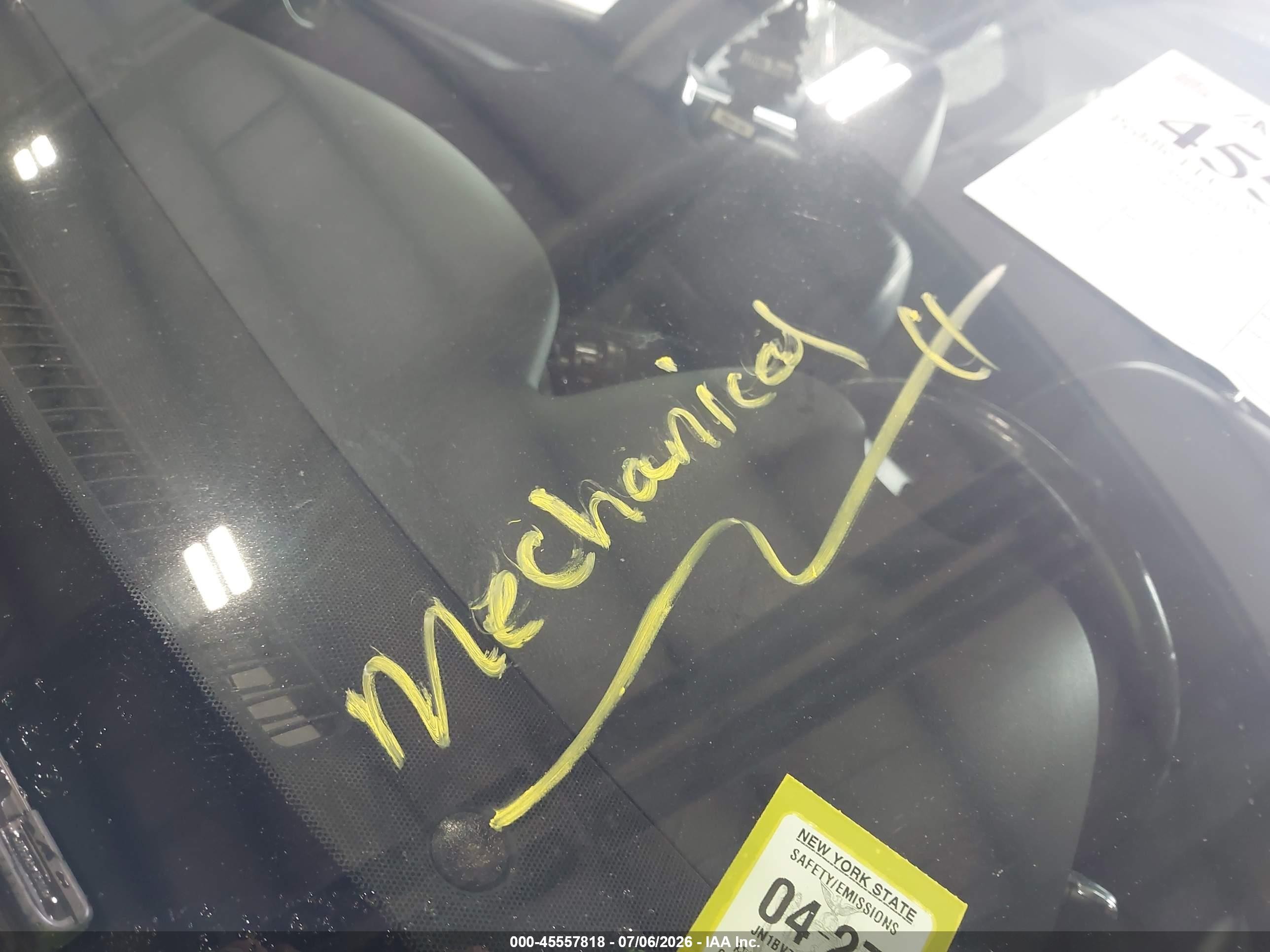 2015 Infiniti Q50 Premium Black vin: JN1BV7AR5FM421605