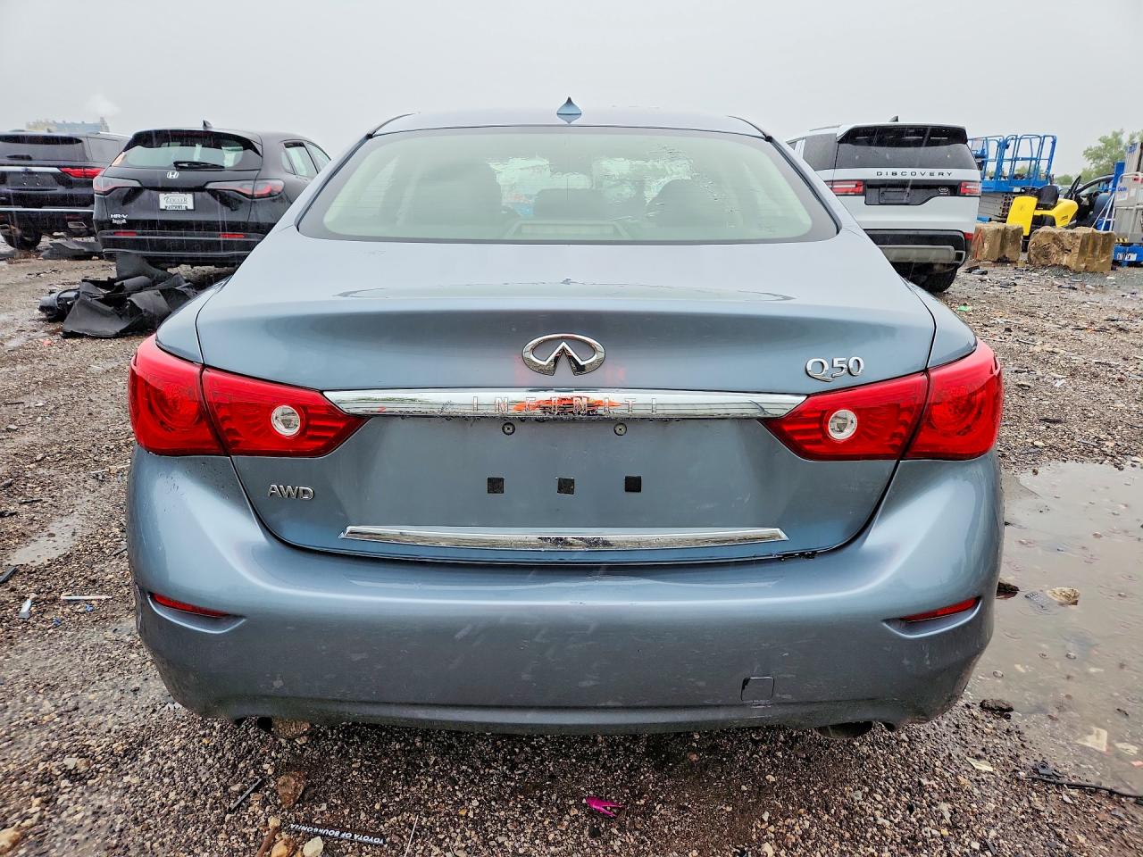 2015 Infiniti Q50 Premium Blue vin: JN1BV7AR5FM423466